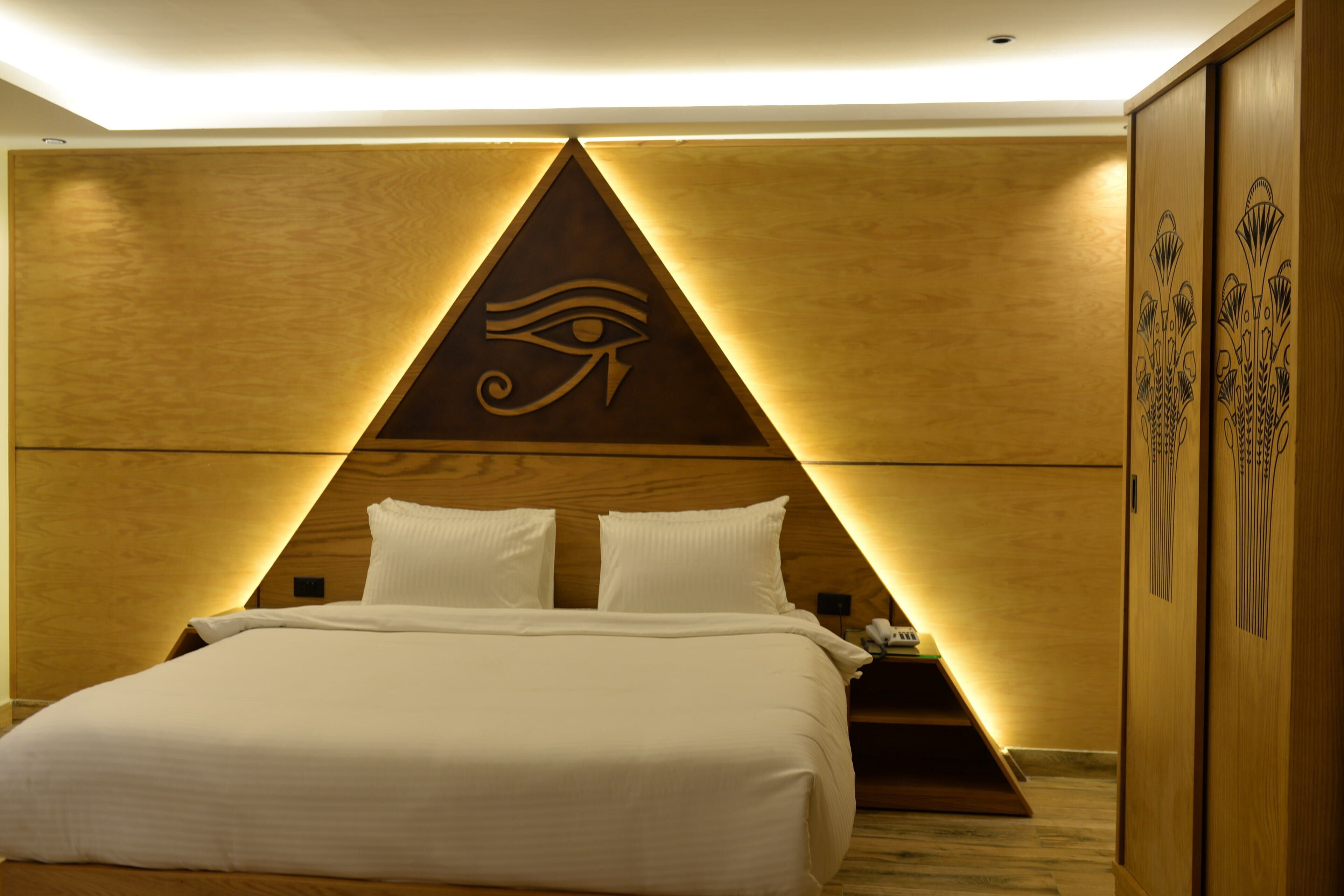 Neom Pyramids Valley Boutique Hotel