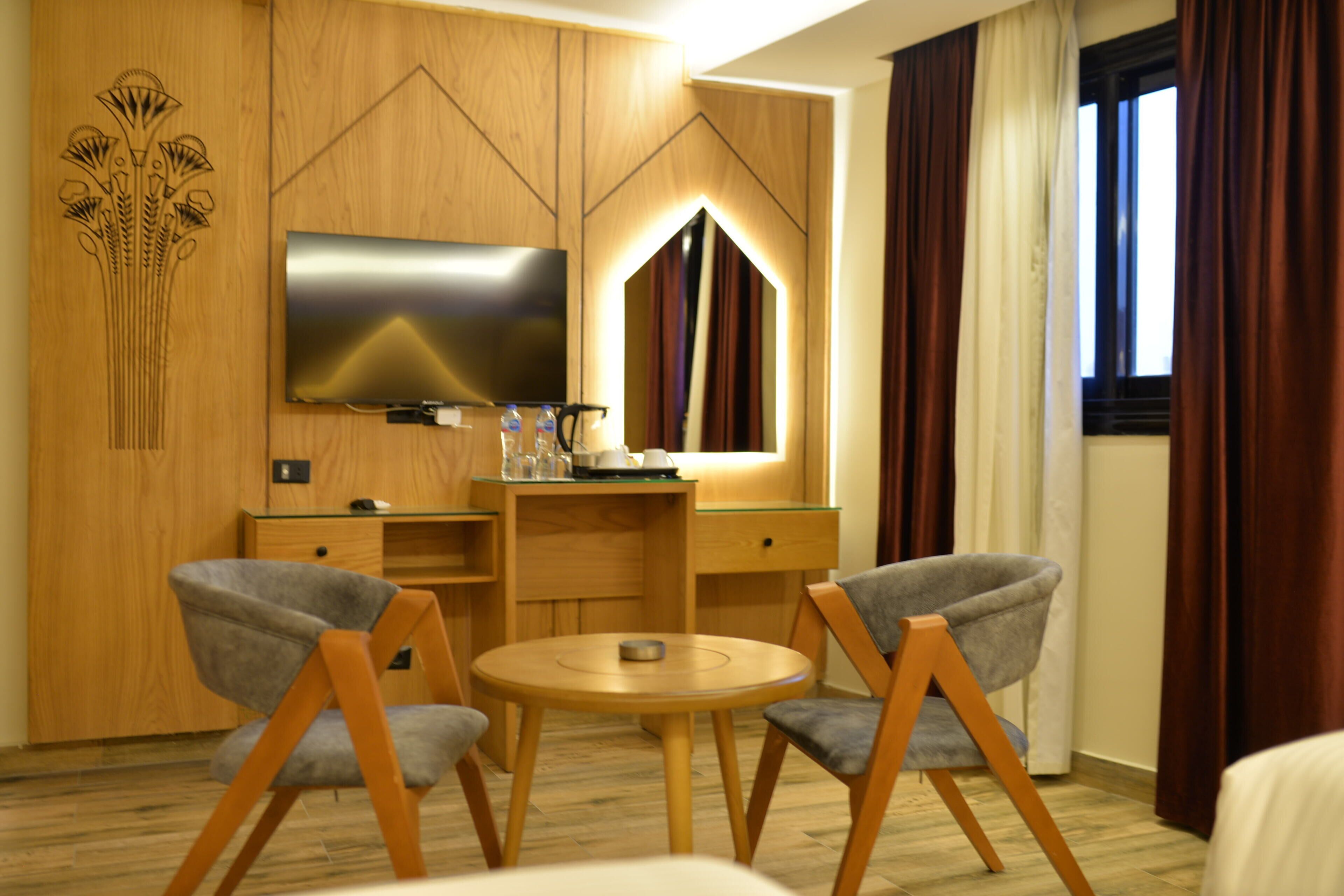 Neom Pyramids Valley Boutique Hotel