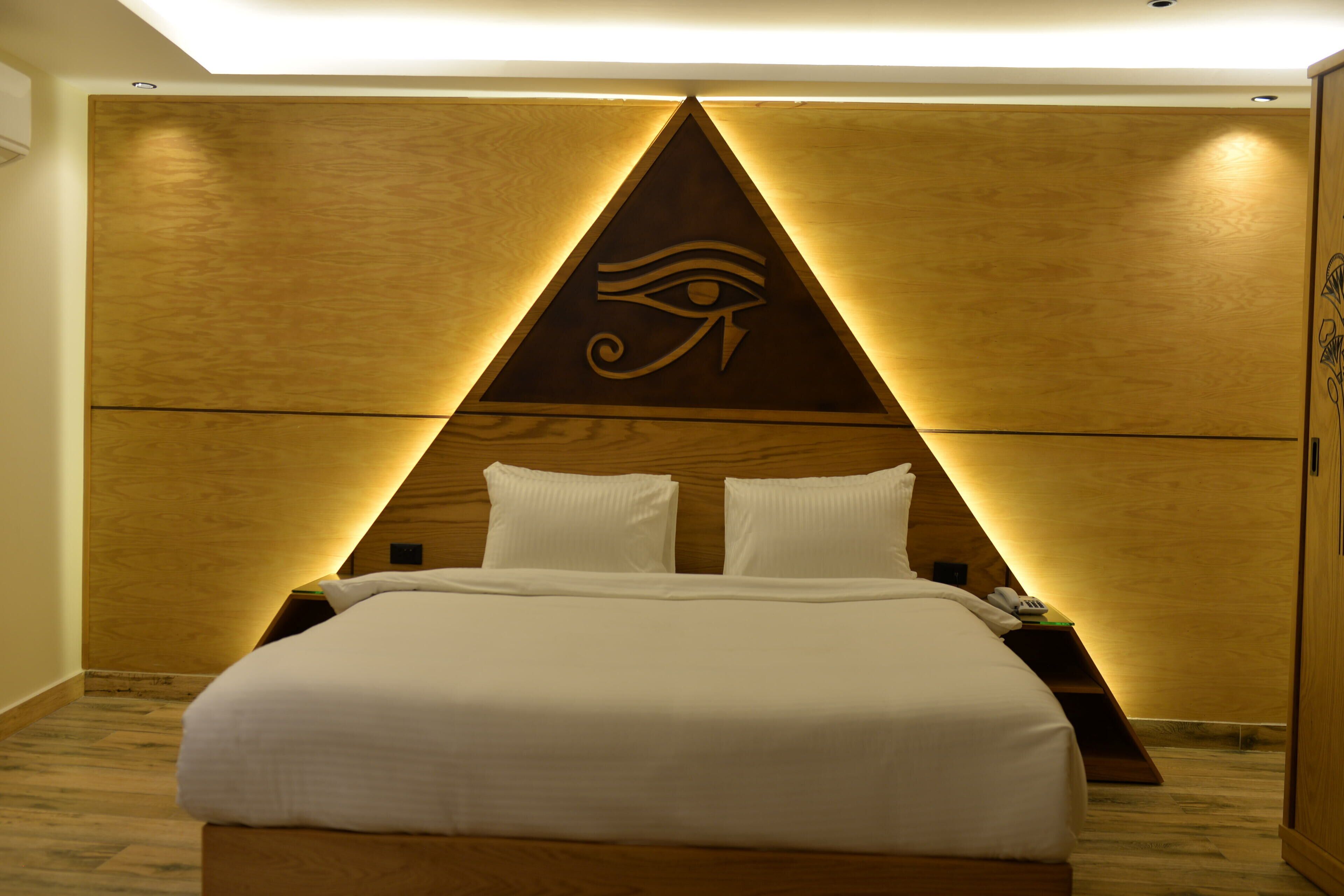 Neom Pyramids Valley Boutique Hotel