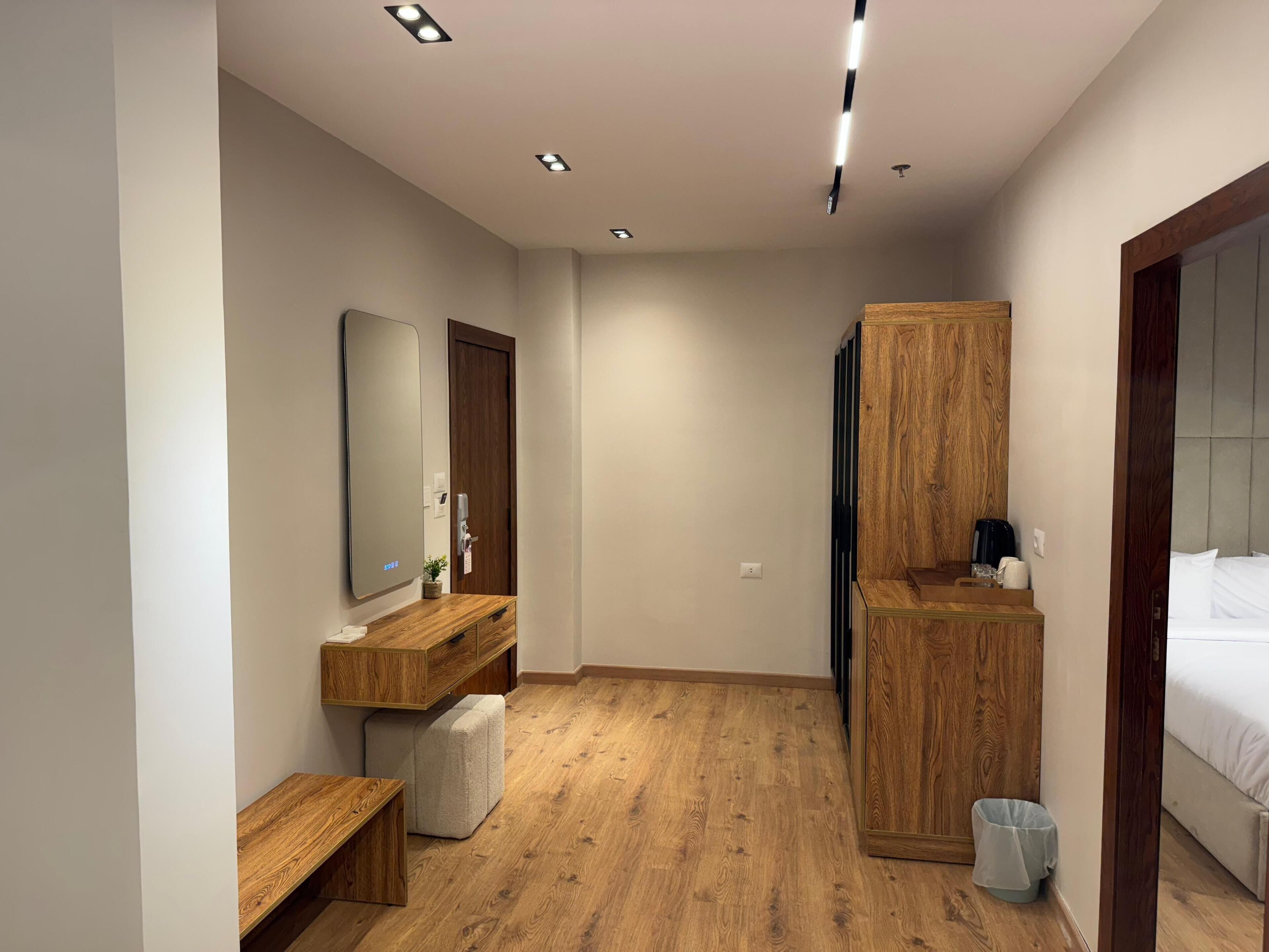 Palacio Pyramids Hotel