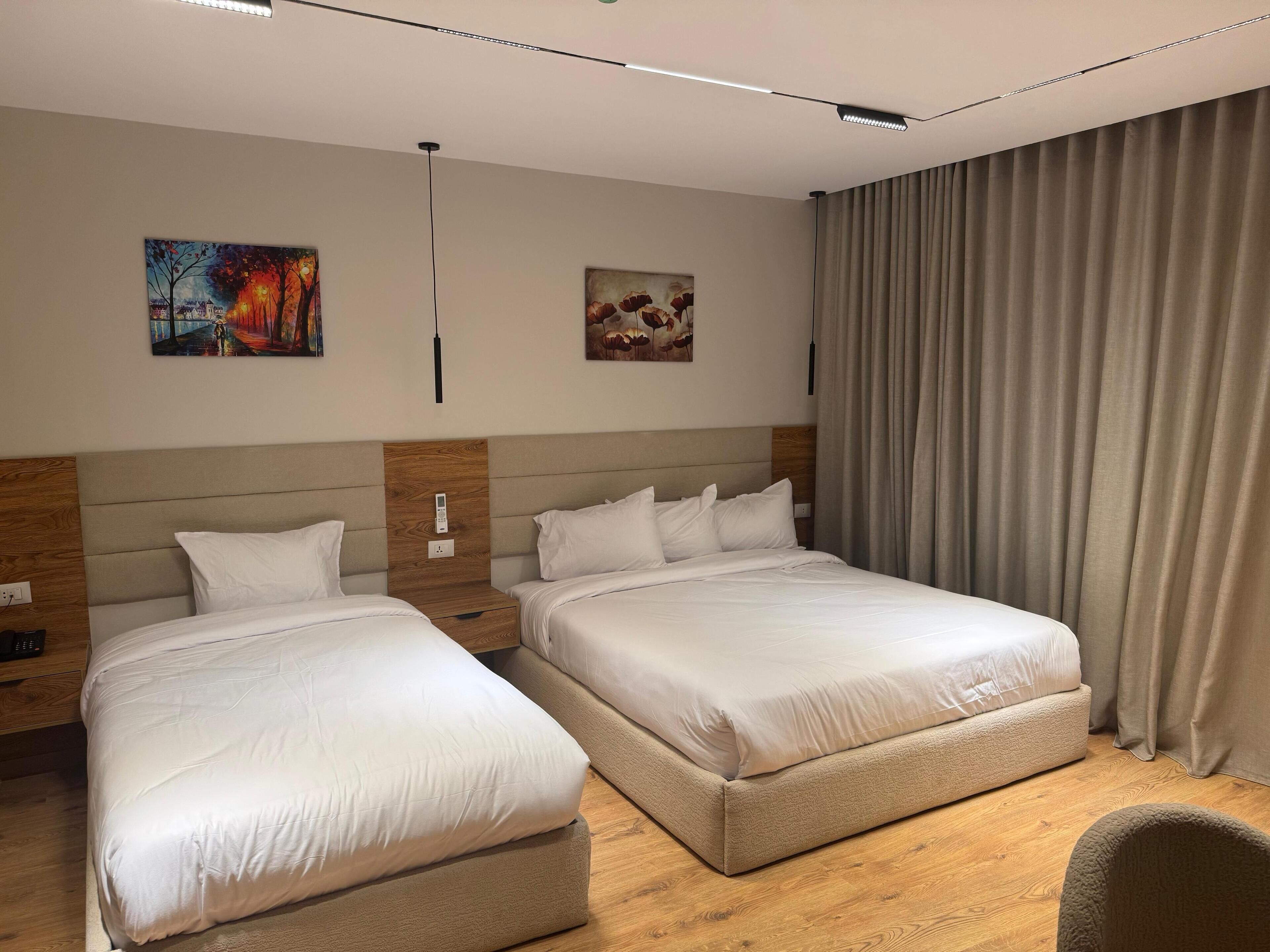 Palacio Pyramids Hotel