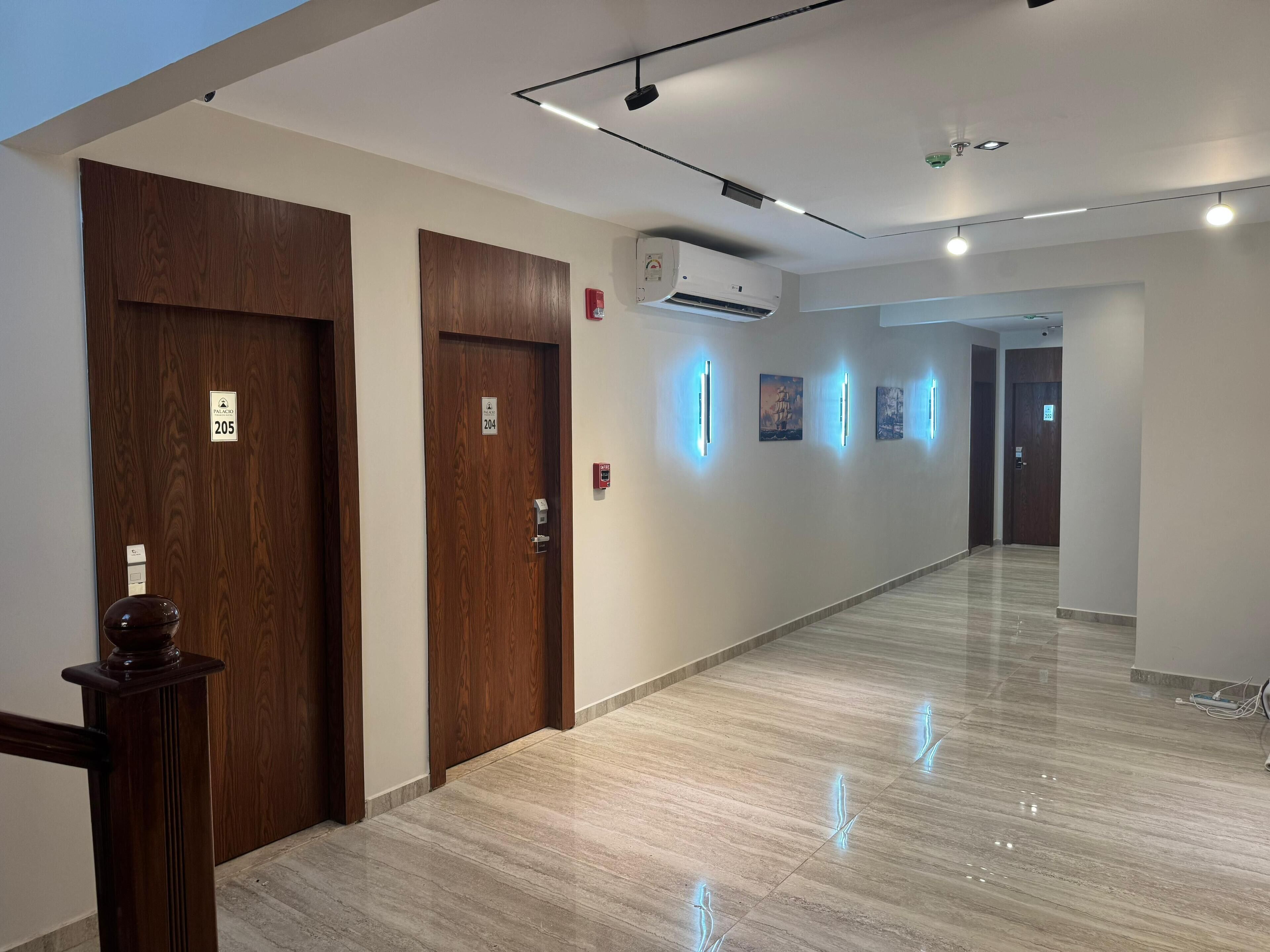 Palacio Pyramids Hotel