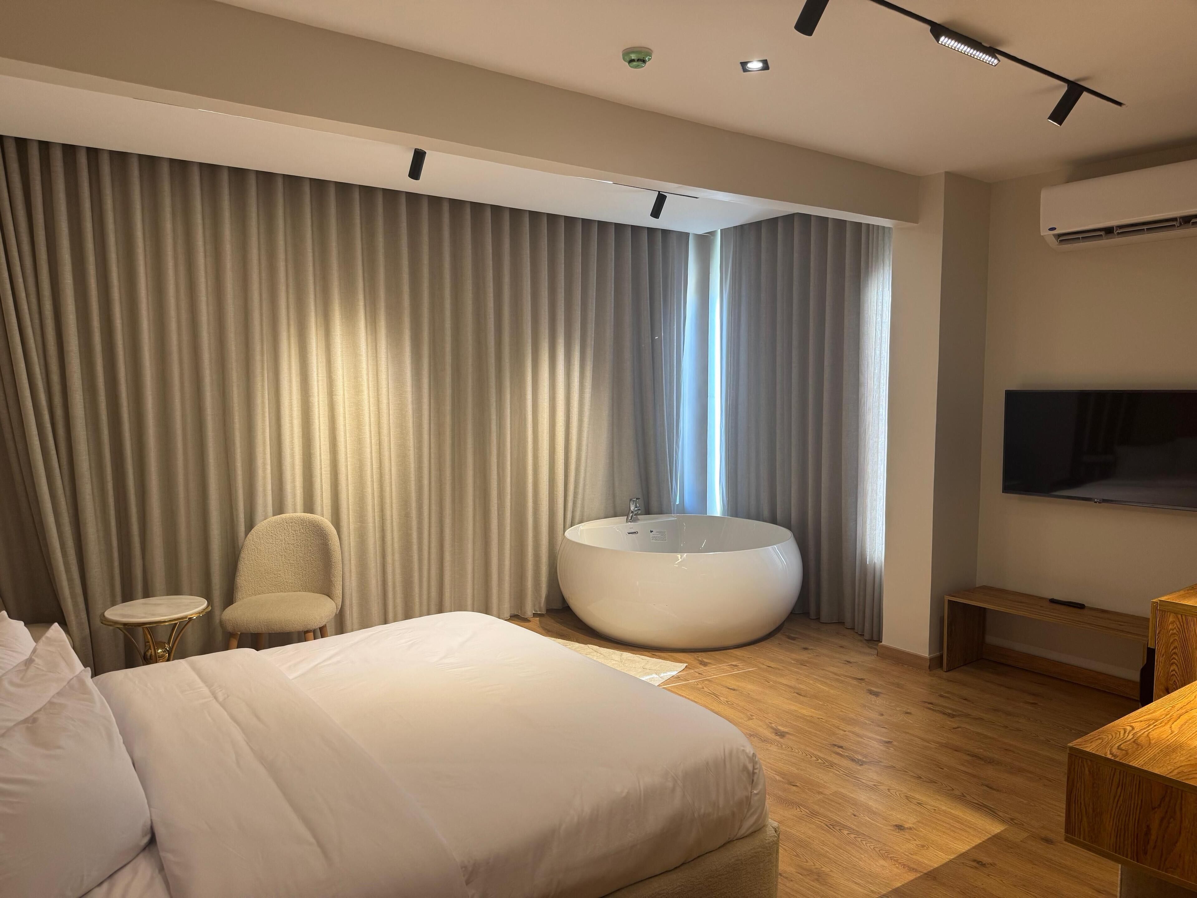 Palacio Pyramids Hotel