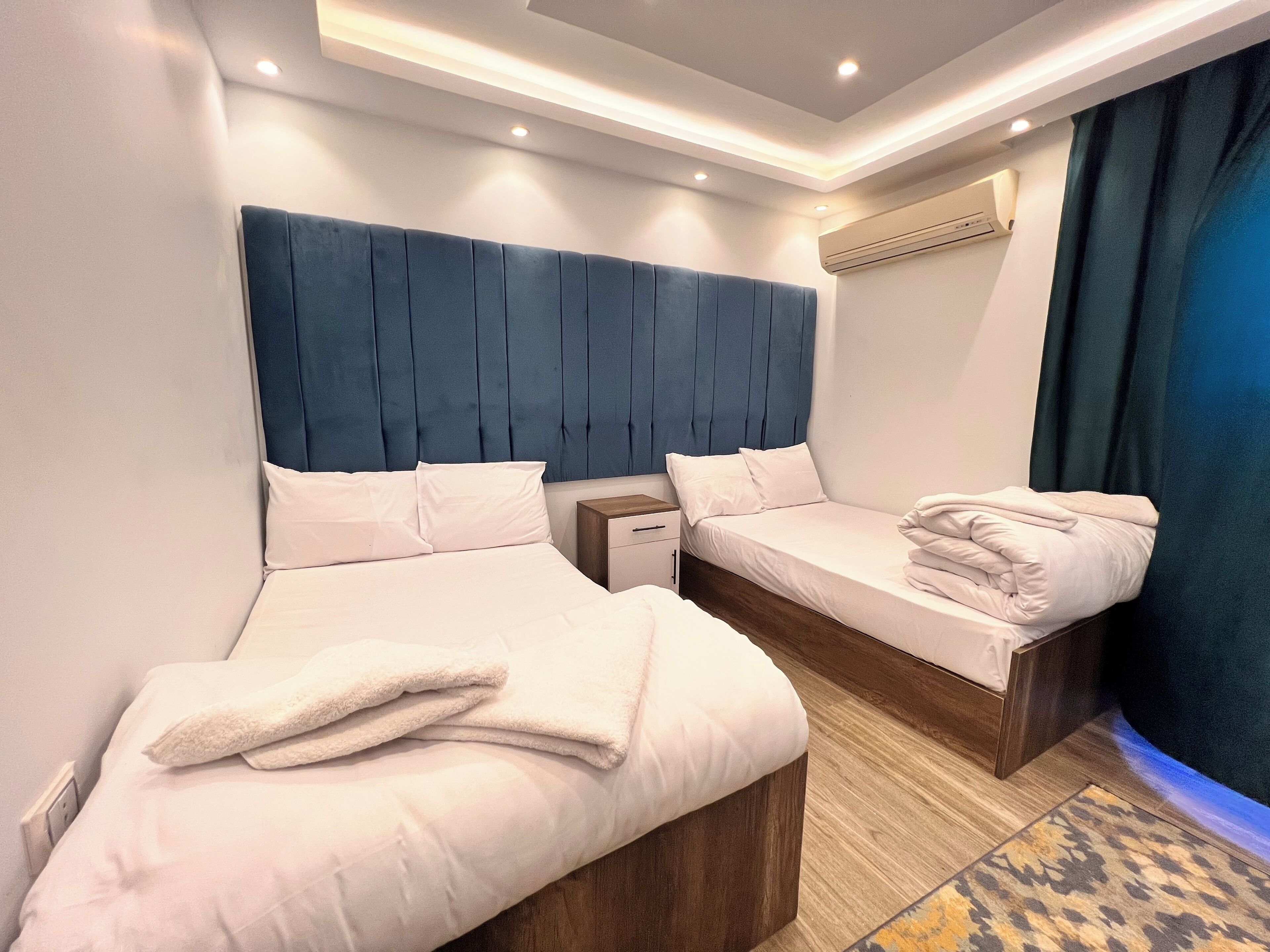 Premier Pyramids Inn