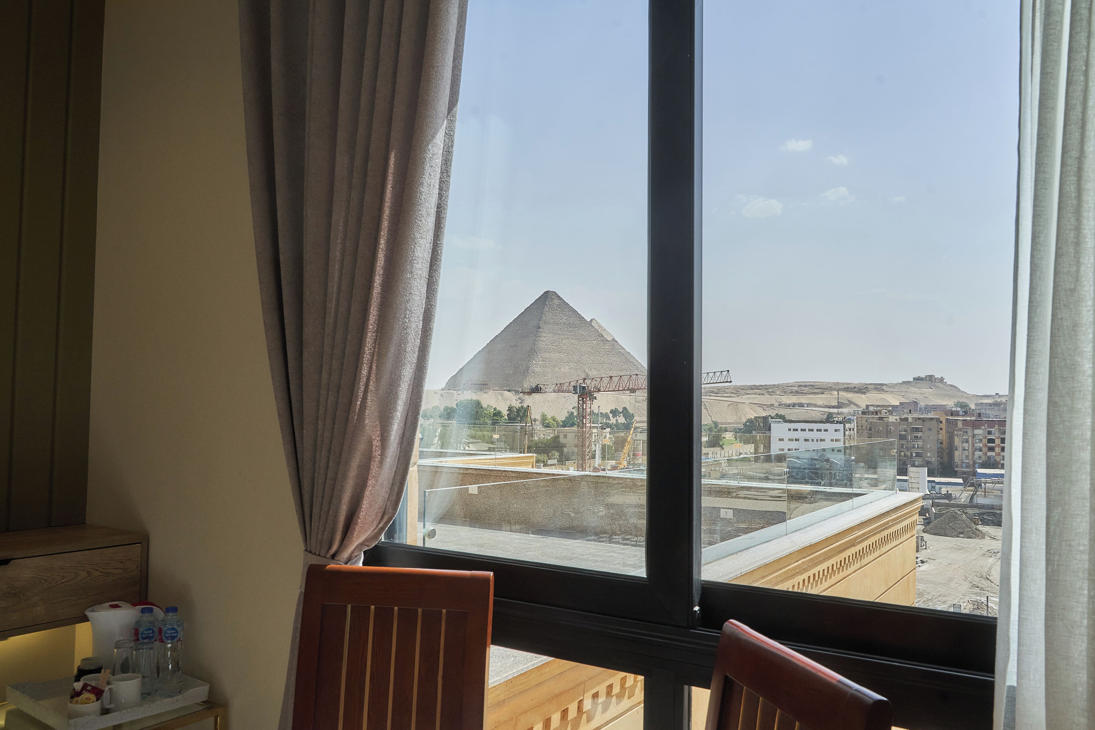 Pyramids Secret Hotel