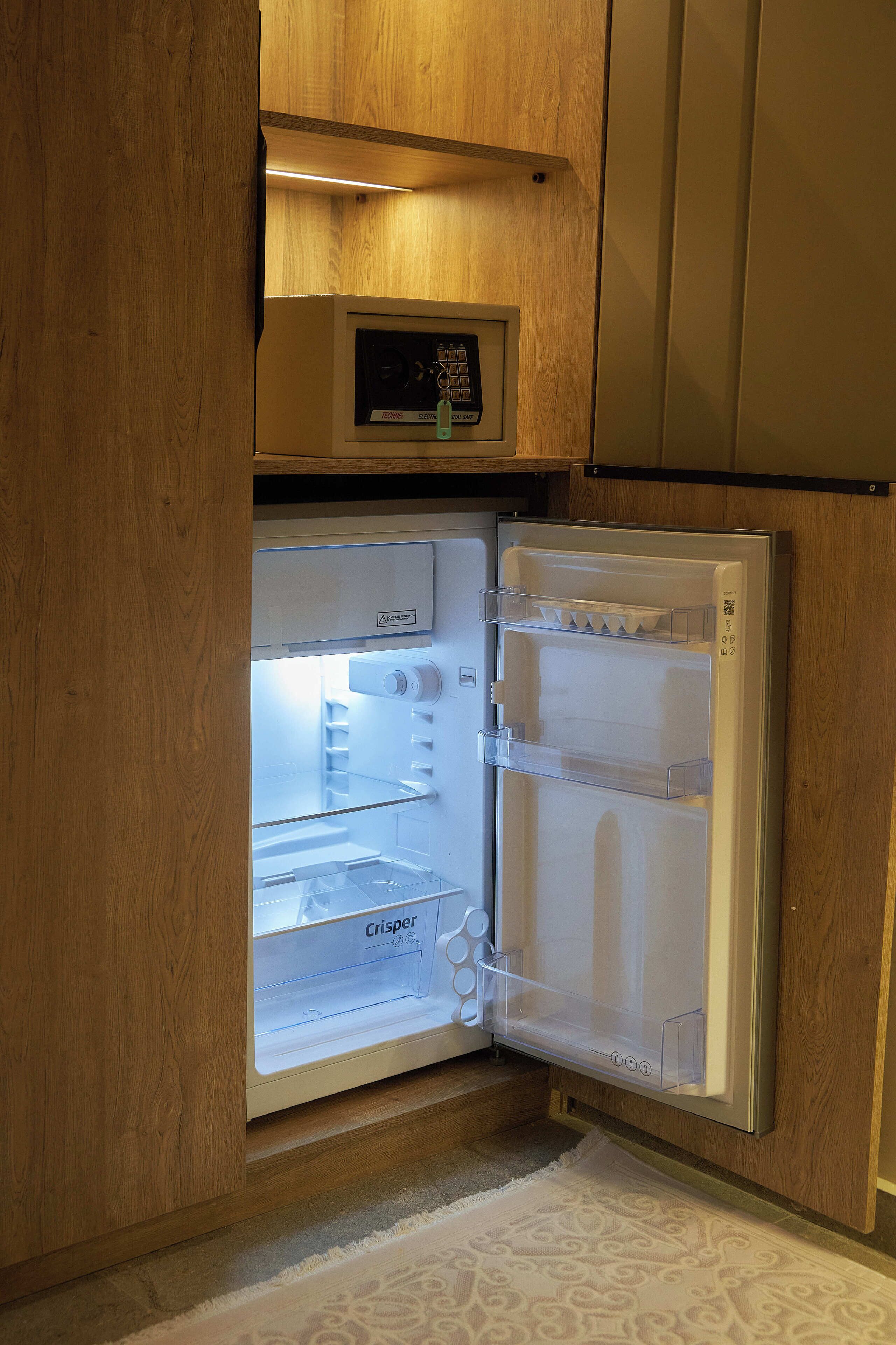 Pyramids Secret Hotel