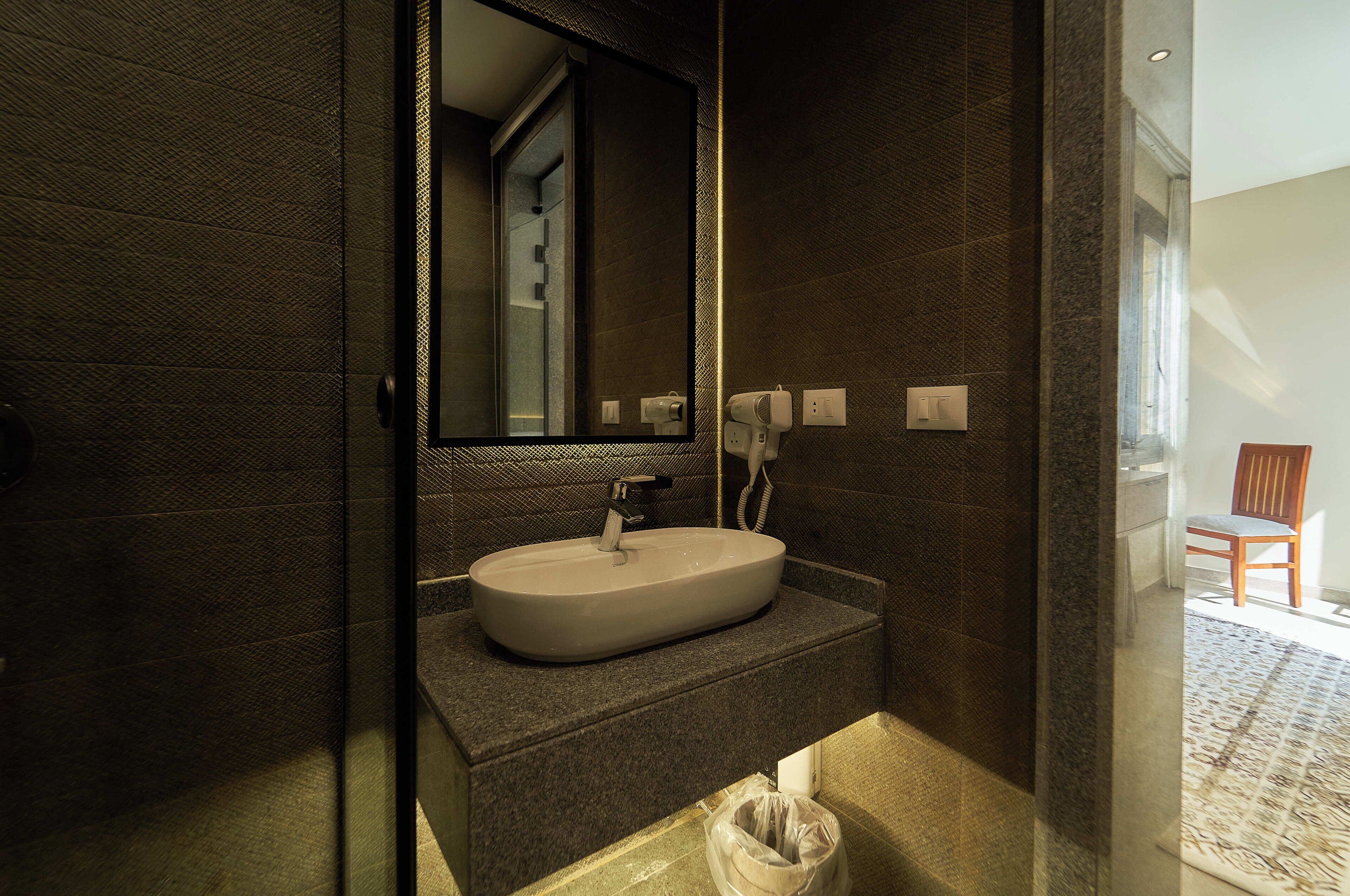 Pyramids Secret Hotel