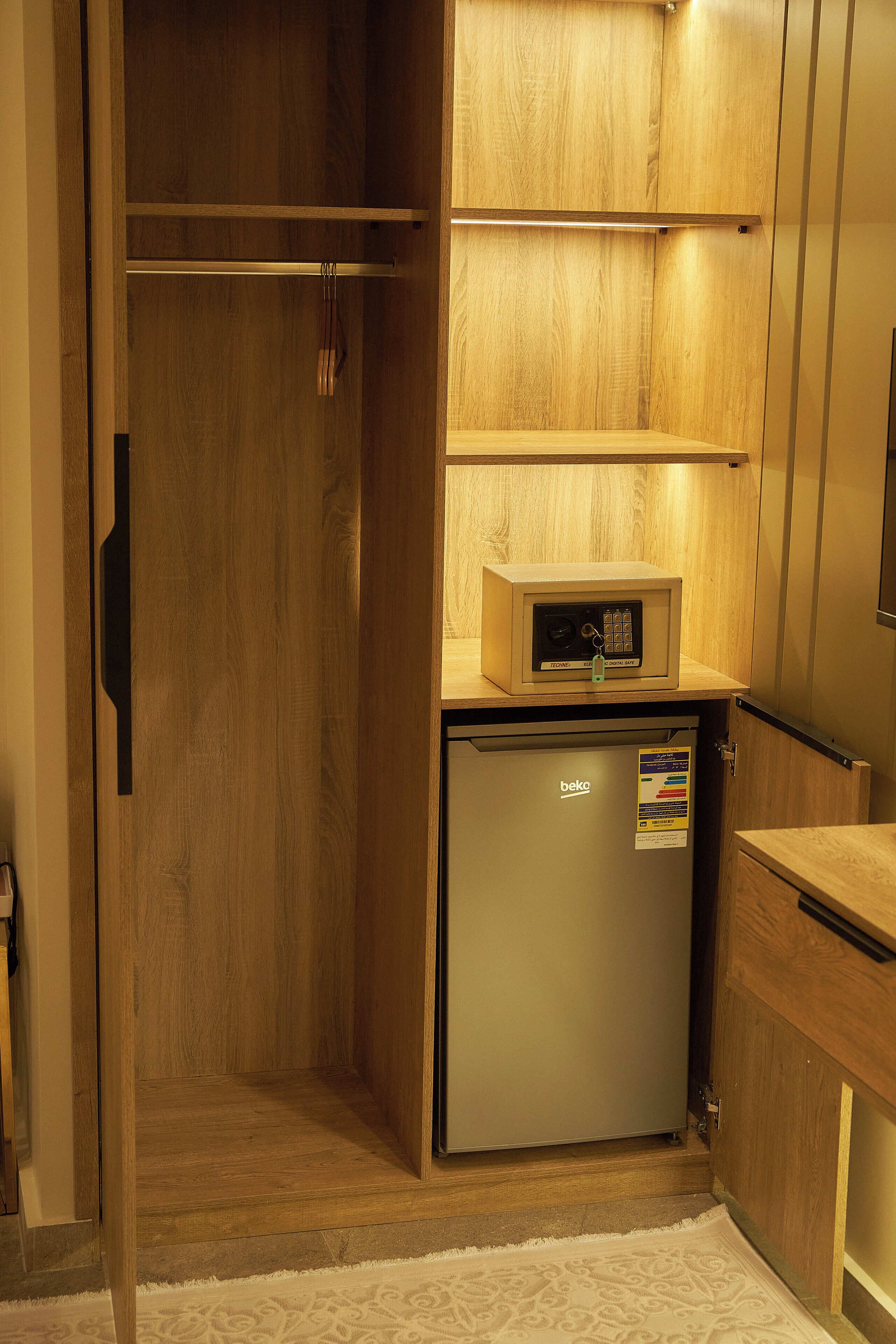 Pyramids Secret Hotel