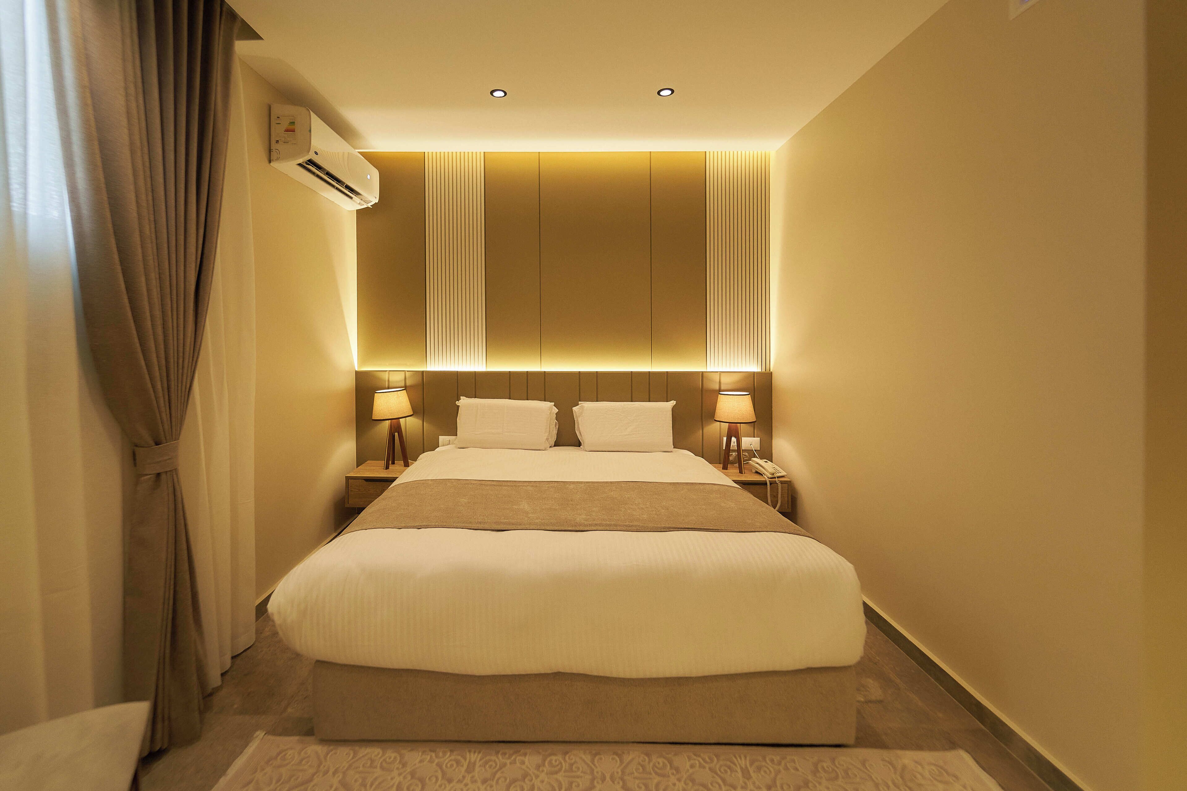 Pyramids Secret Hotel