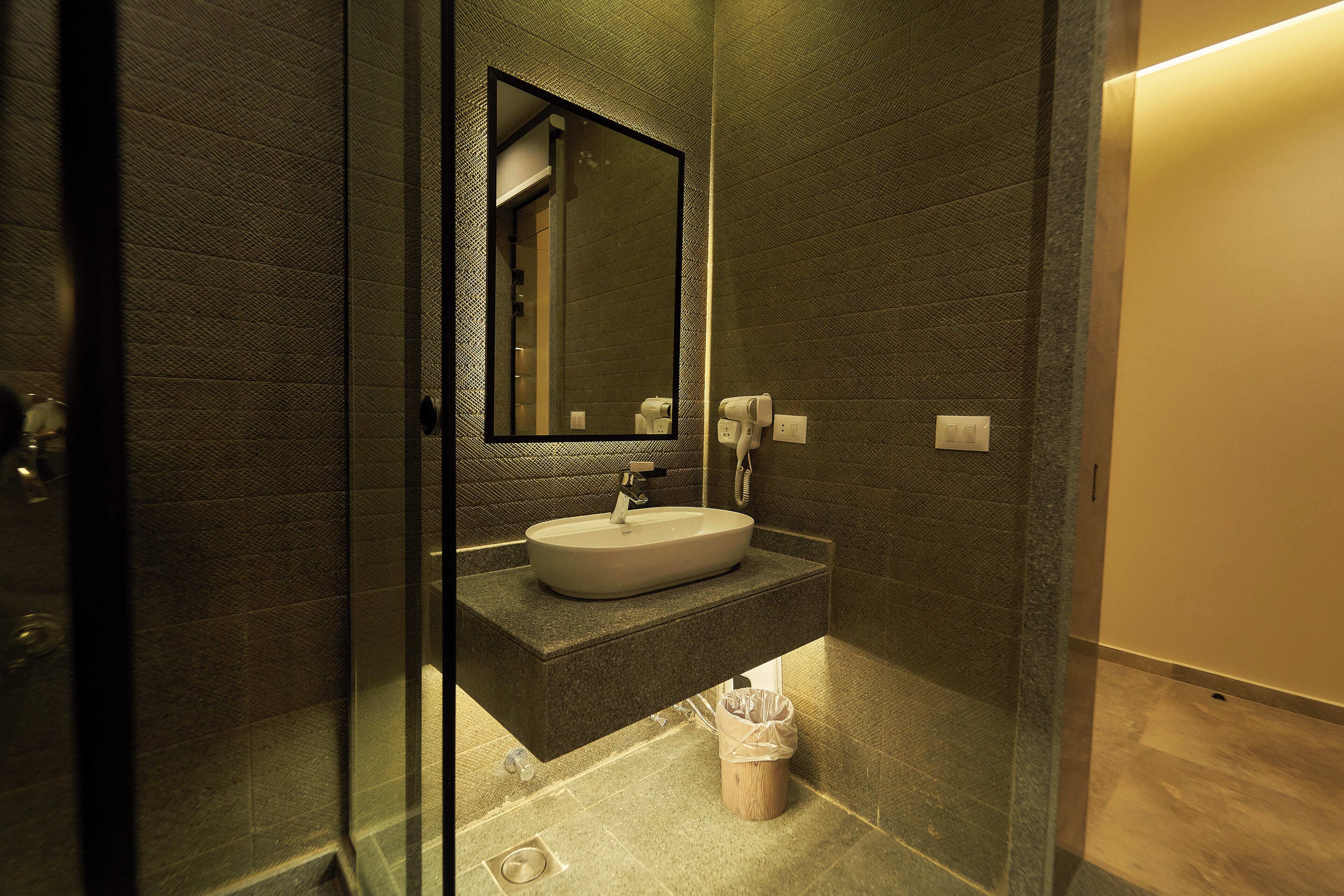 Pyramids Secret Hotel