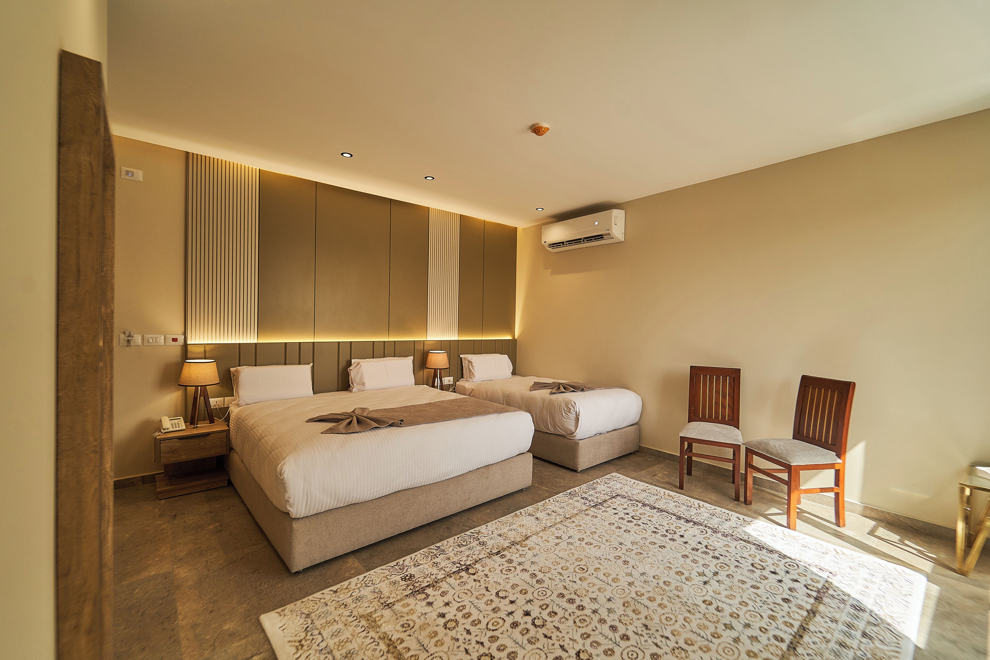 Pyramids Secret Hotel