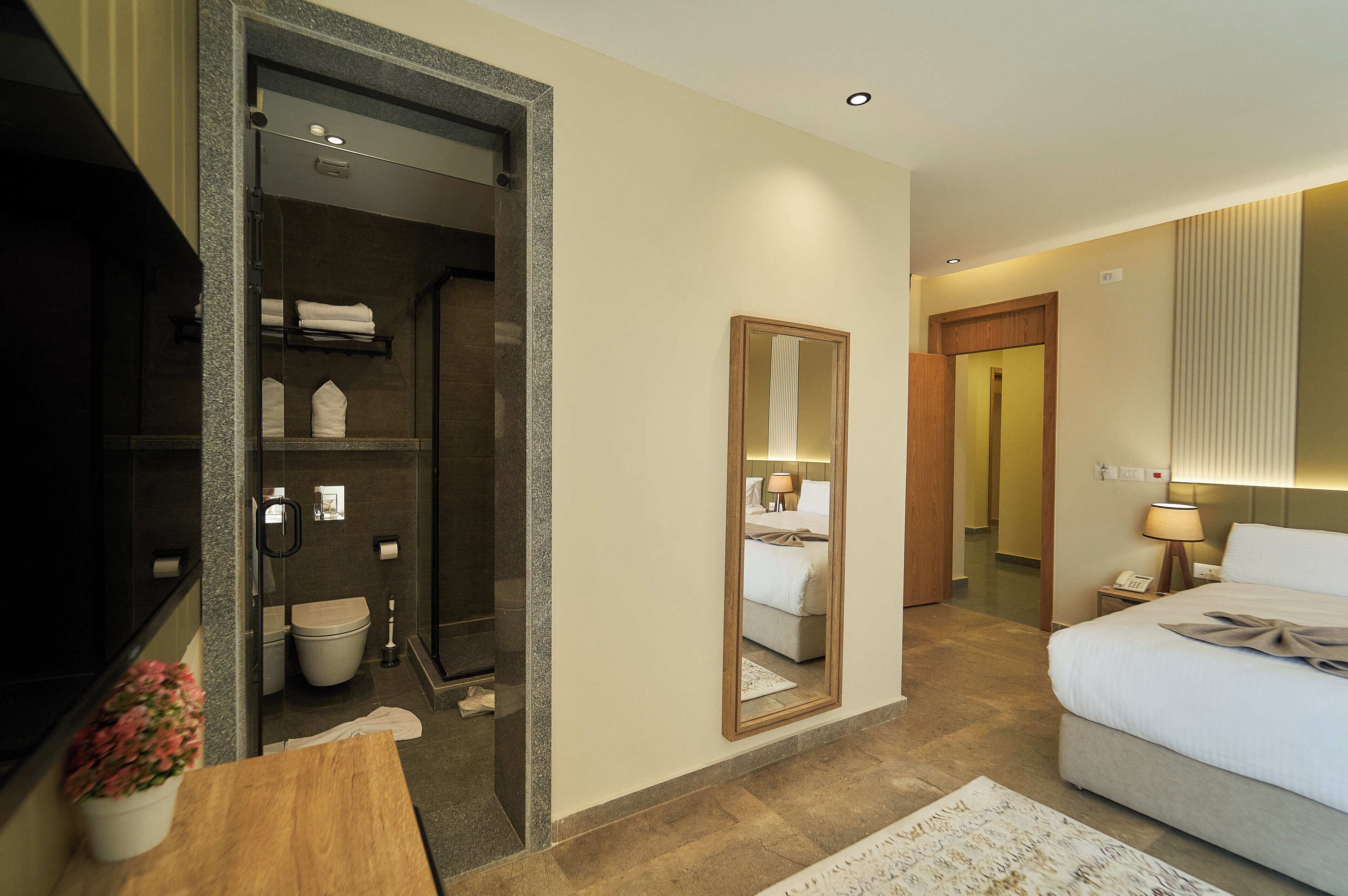 Pyramids Secret Hotel