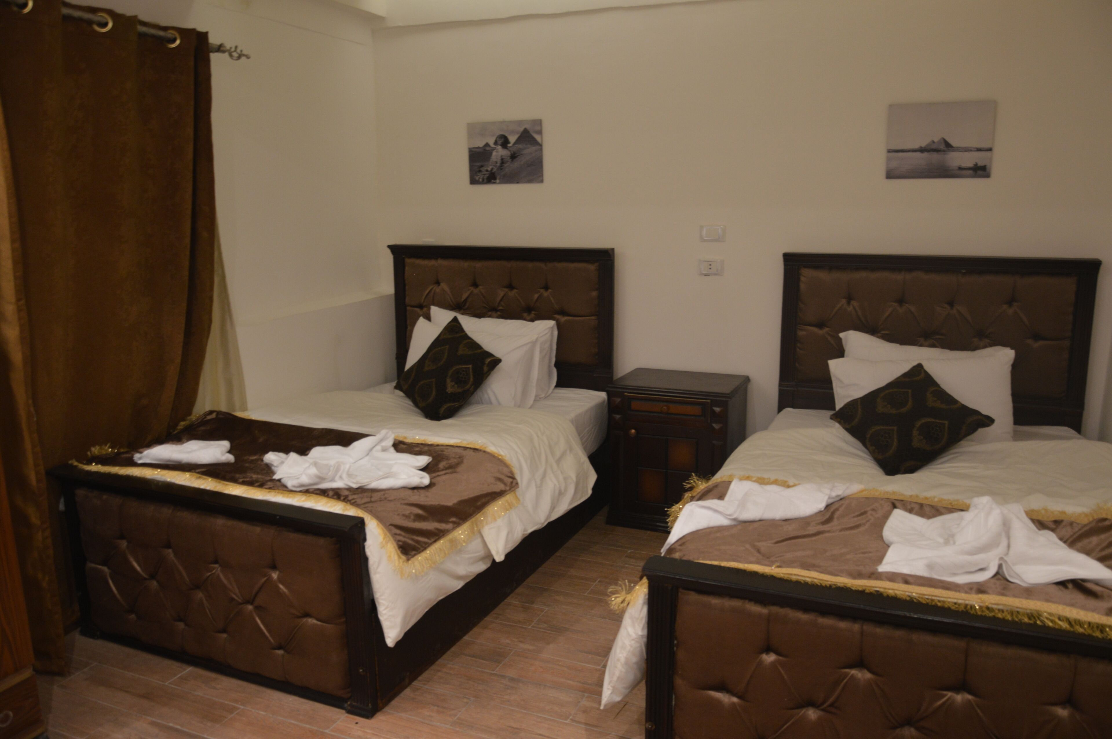 Pyramids Top Inn