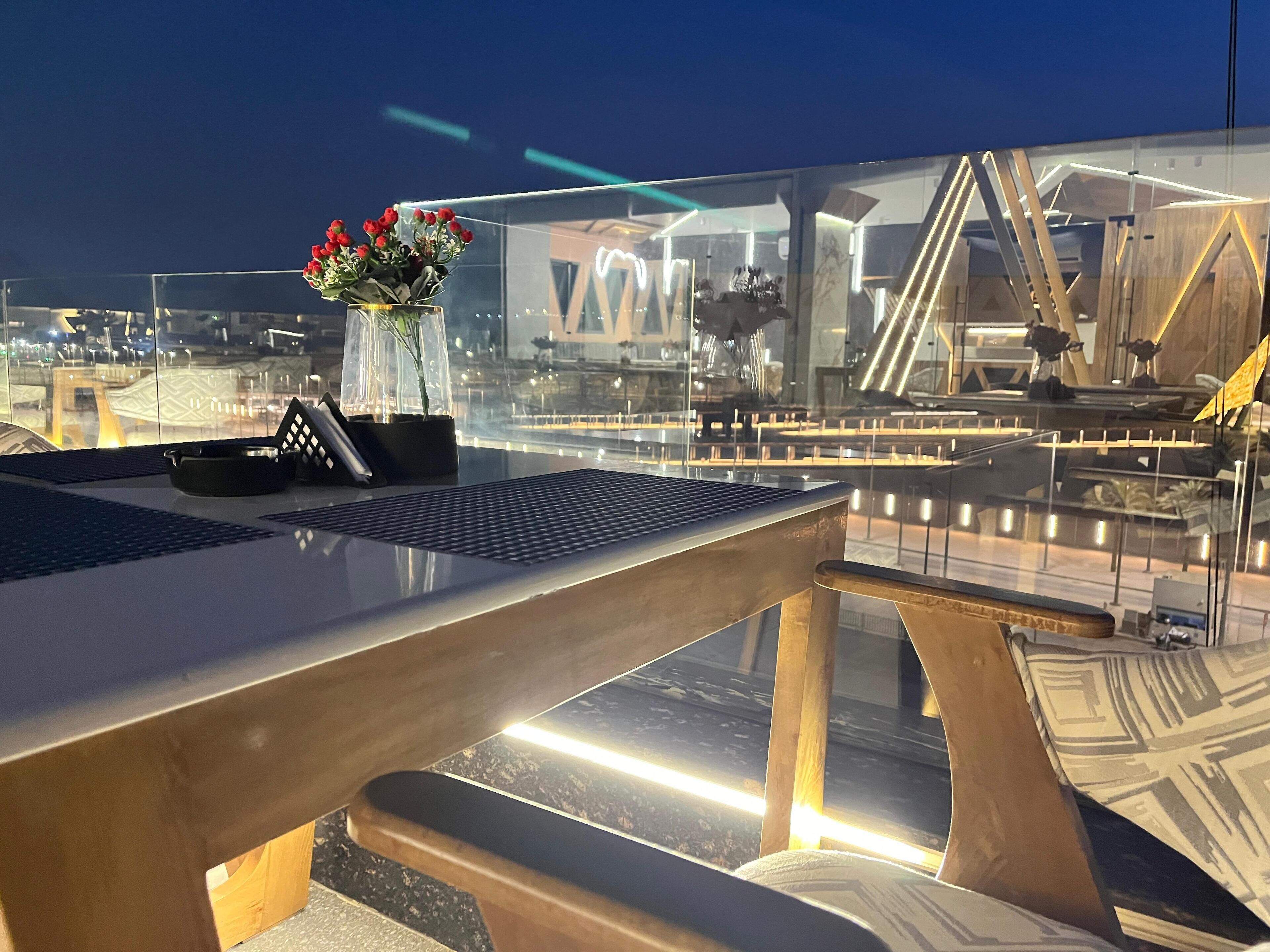 Royal Great Pyramid Inn