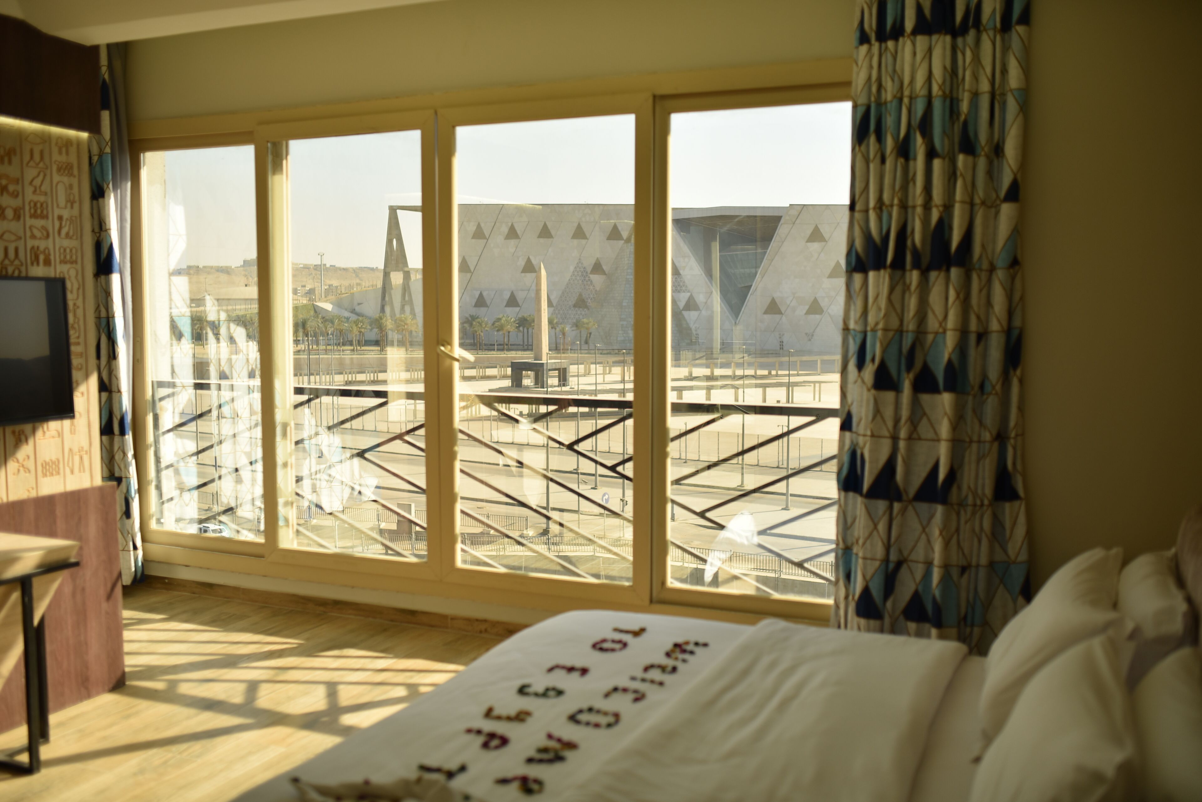 Royal Great Pyramid Inn