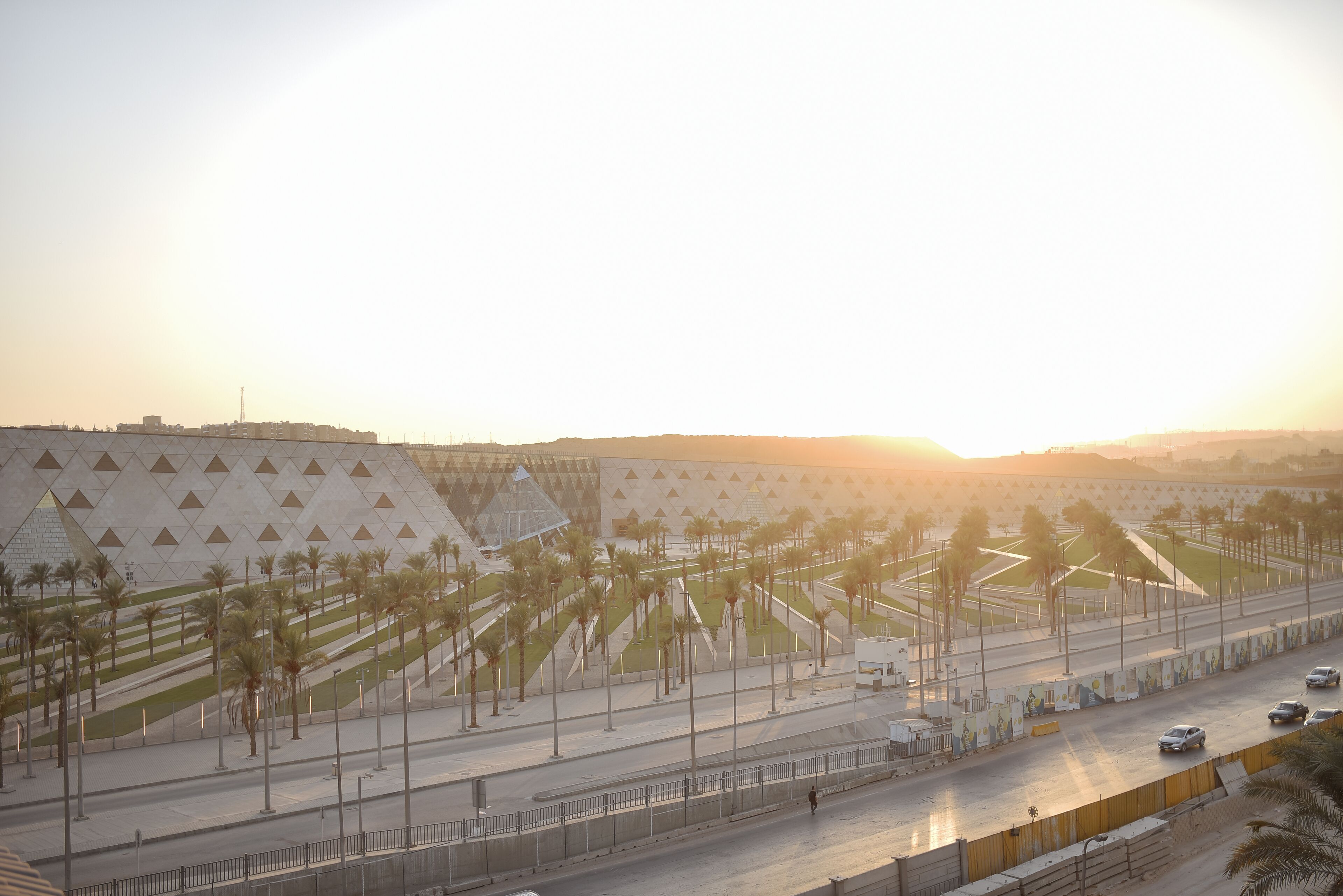 Royal Great Pyramid Inn