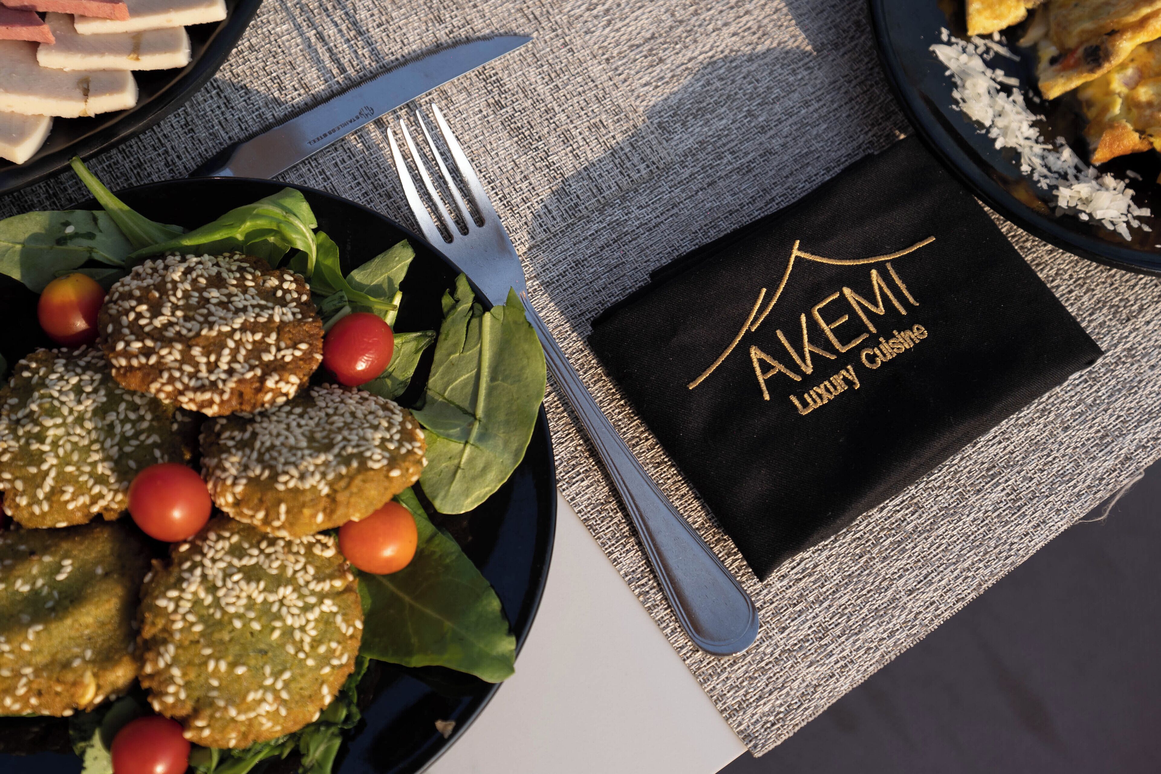 Royal Great Pyramid Inn