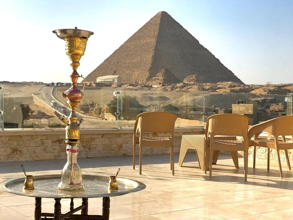 Sahara Pyramids Inn