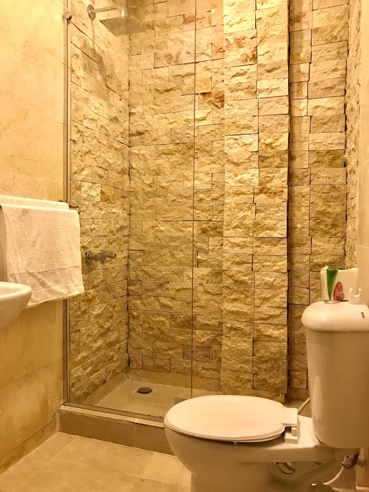 Sahara Pyramids Inn