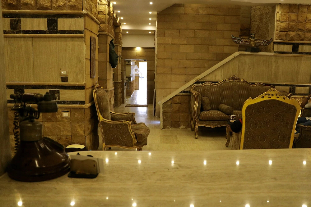 Sahara Pyramids Inn