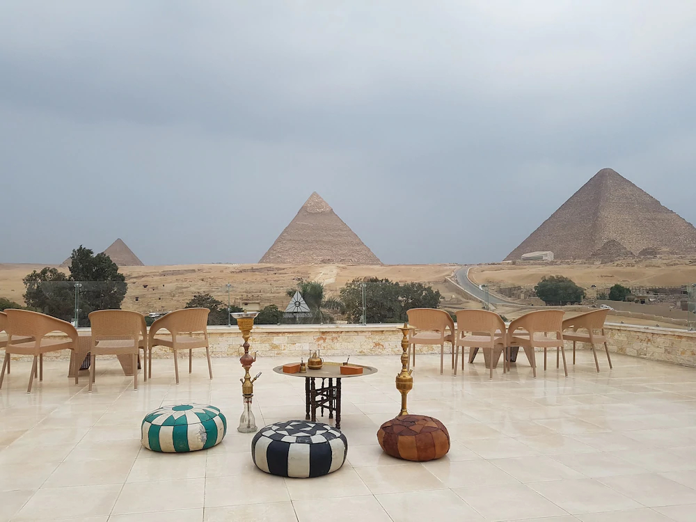 Sahara Pyramids Inn