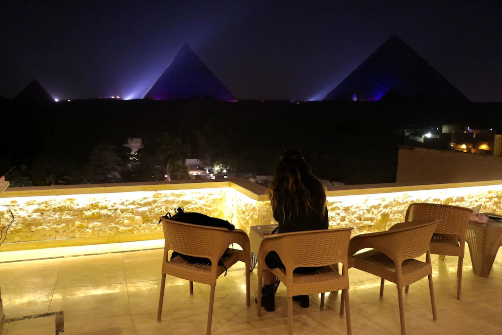 Sahara Pyramids Inn