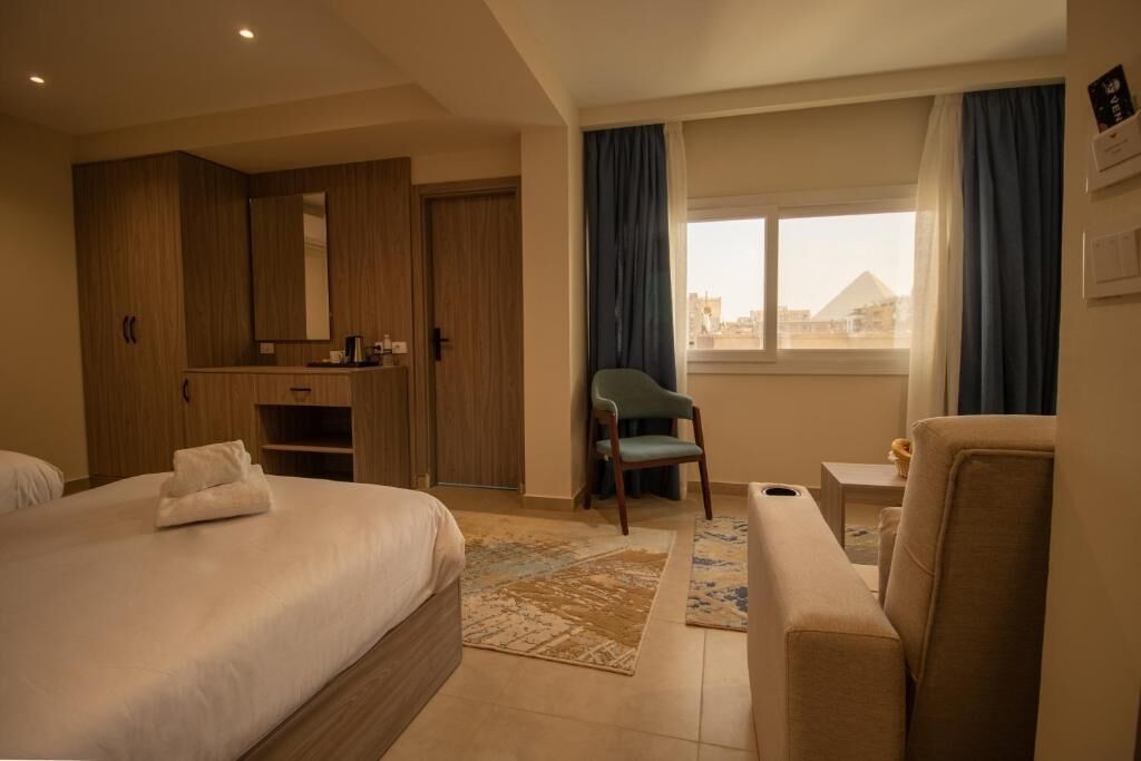 Saray Pyramids & Museum View Hotel
