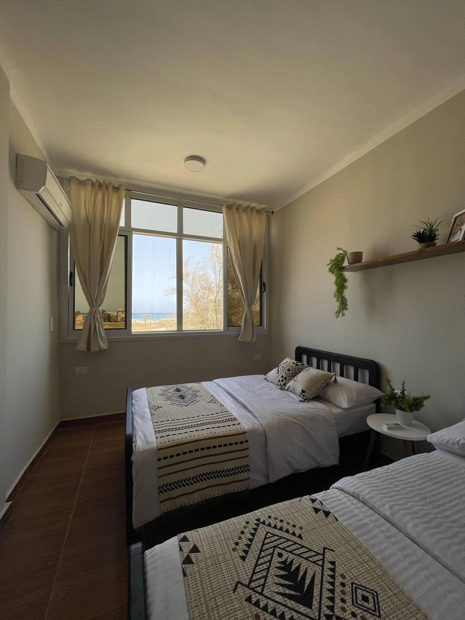 La Casa Guest House