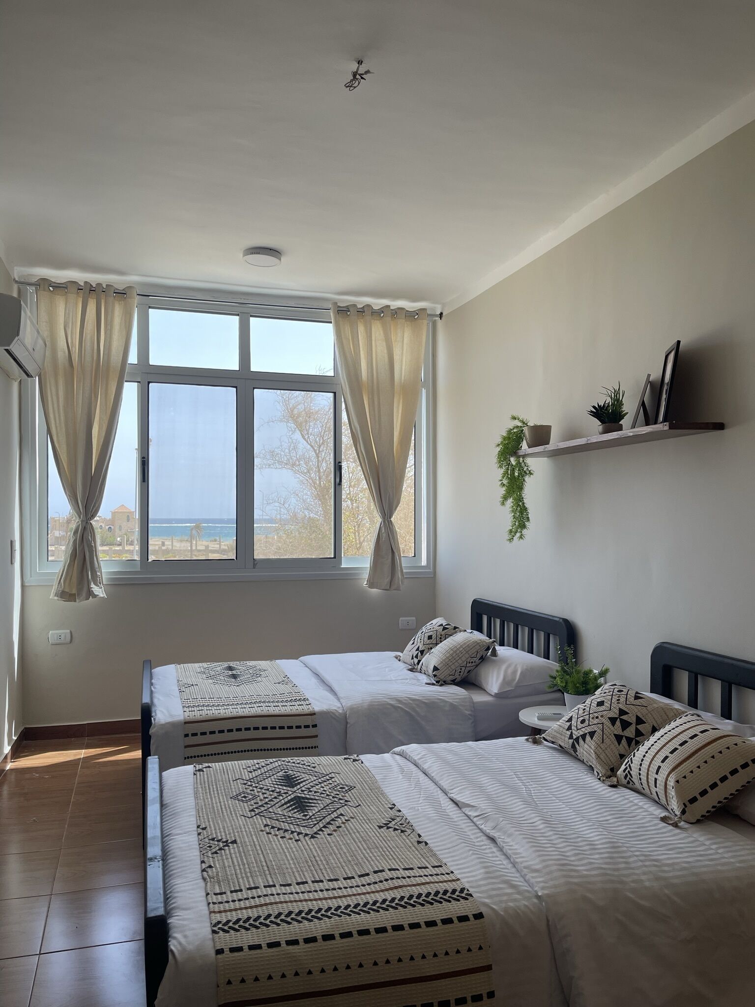 La Casa Guest House