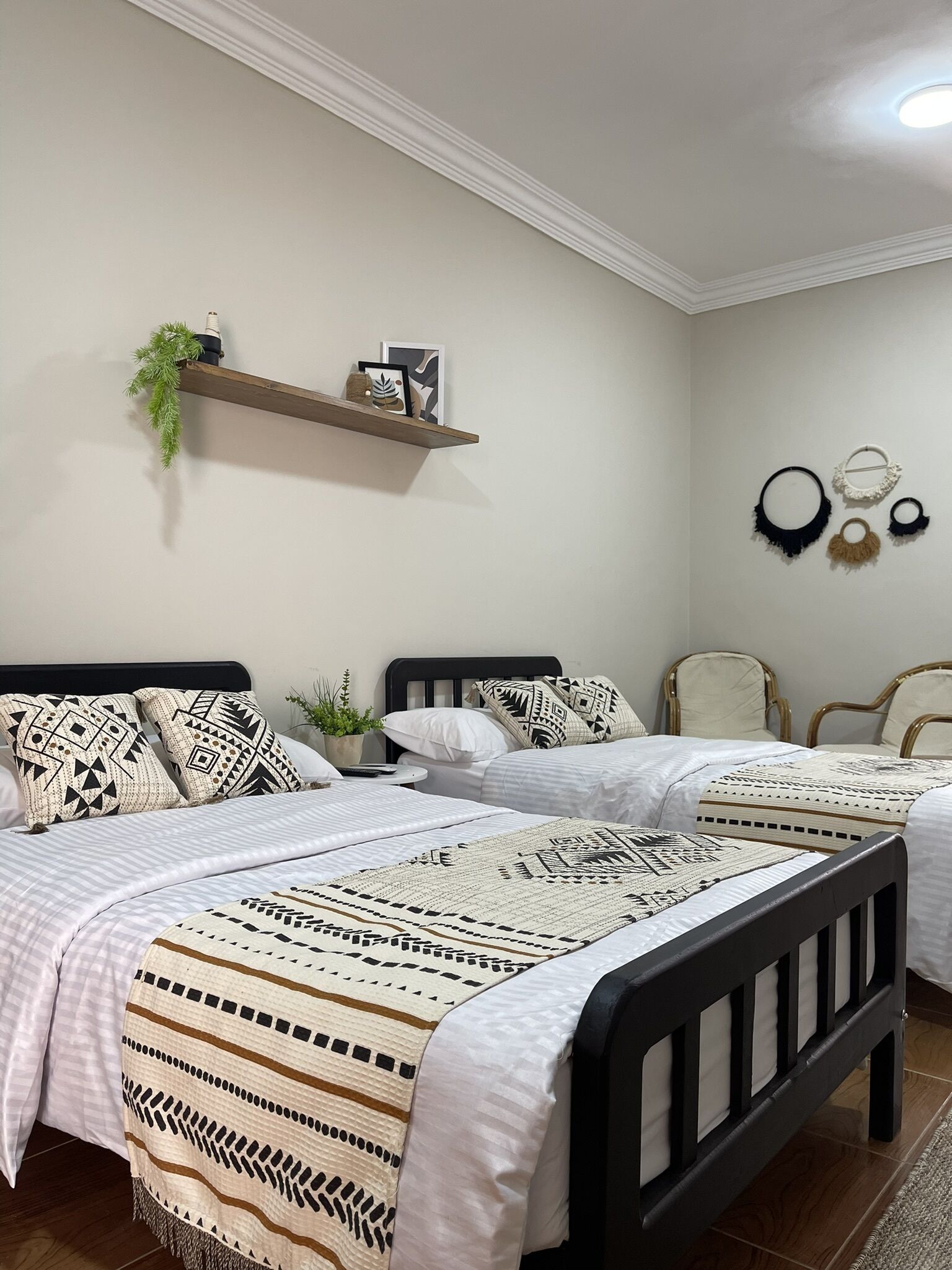 La Casa Guest House