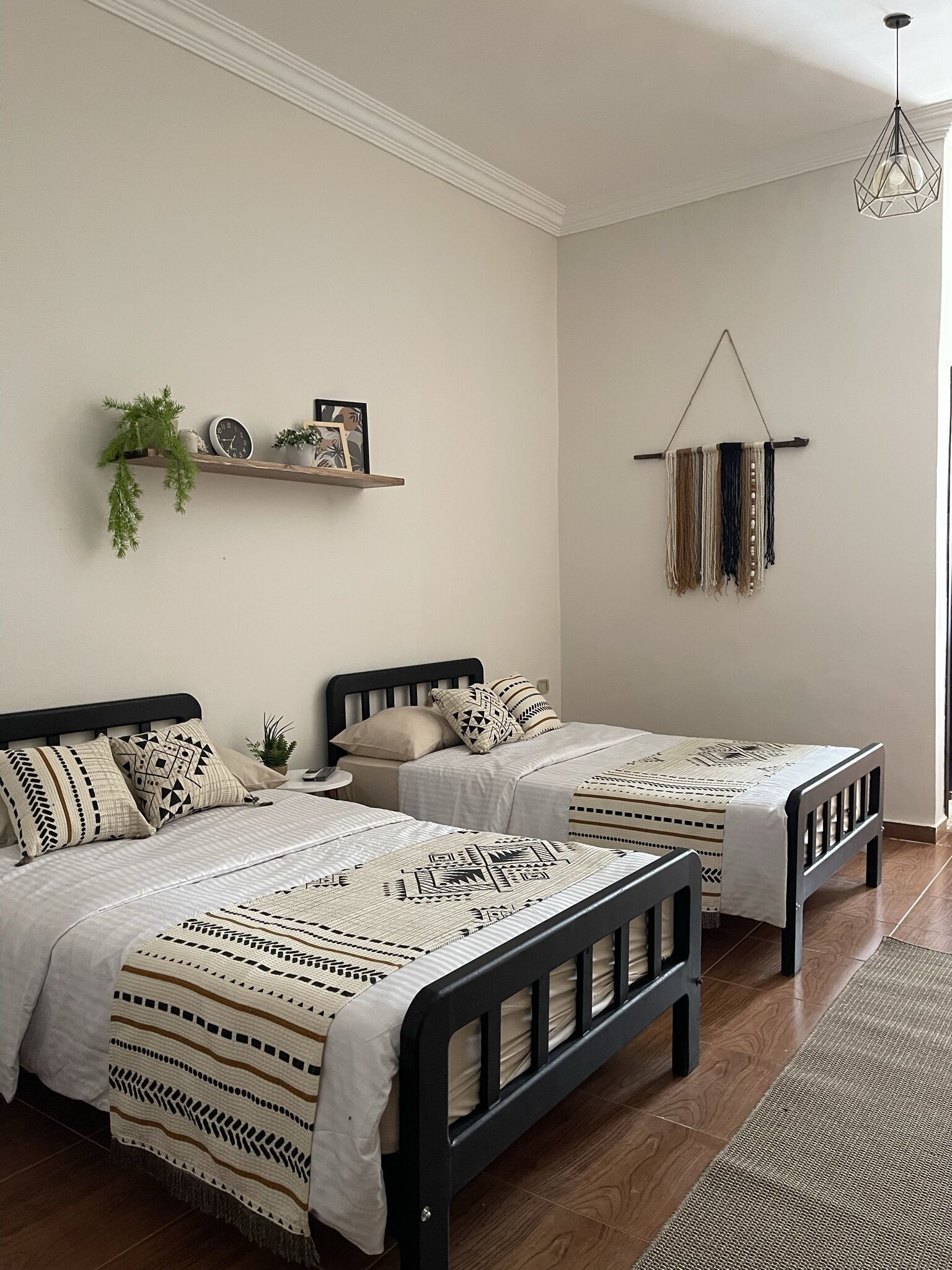 La Casa Guest House