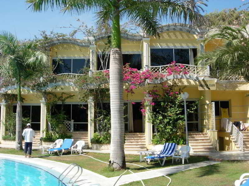 Paradise Inn Beach Resort