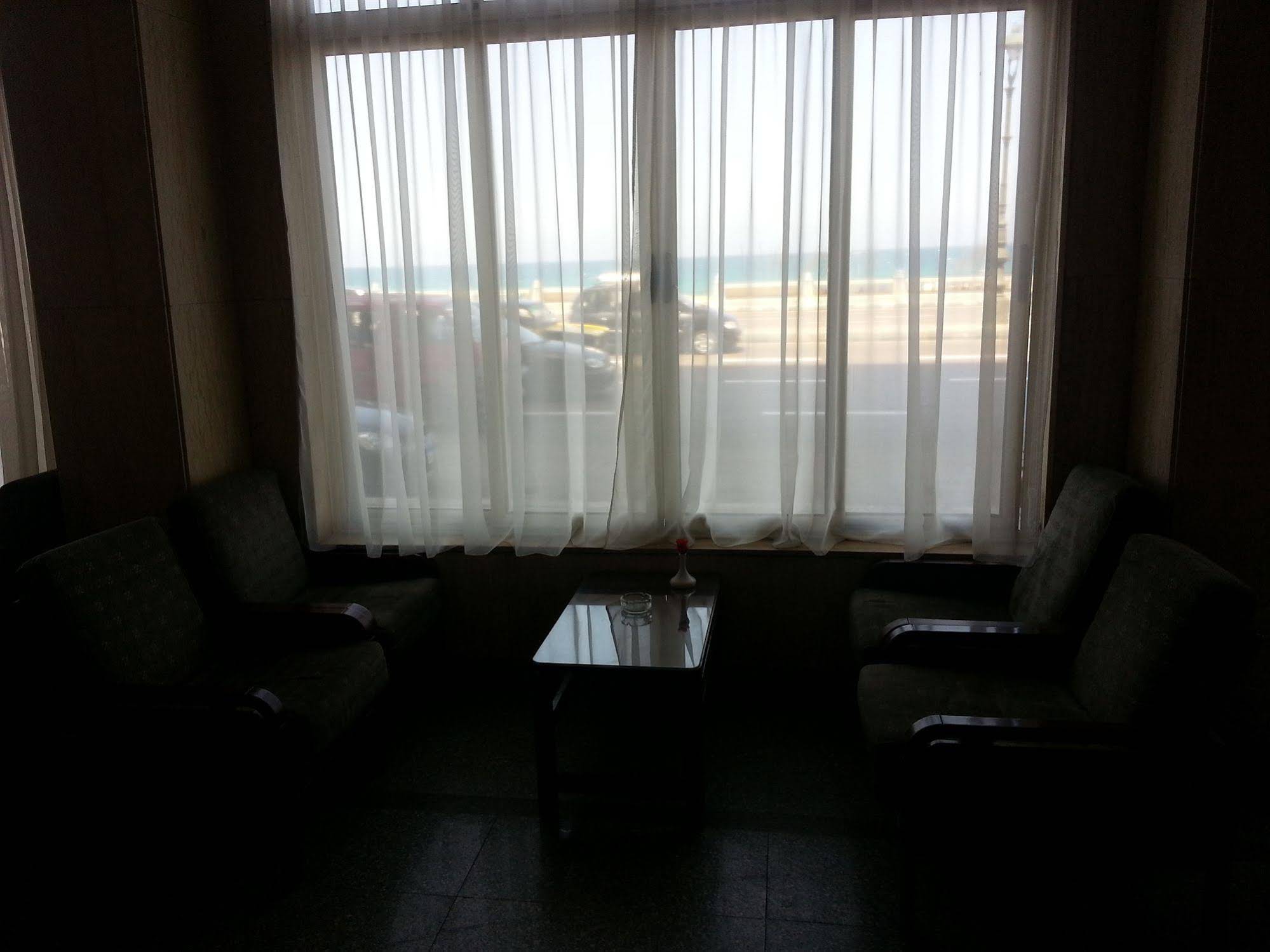 Royal Crown Alexandria Hotel