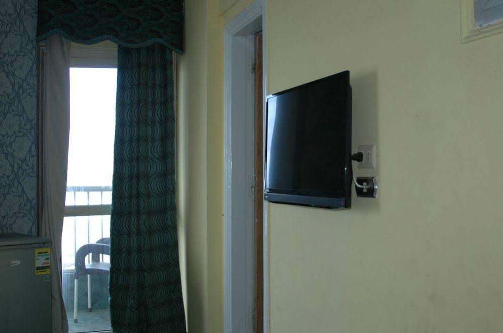 Royal Crown Alexandria Hotel