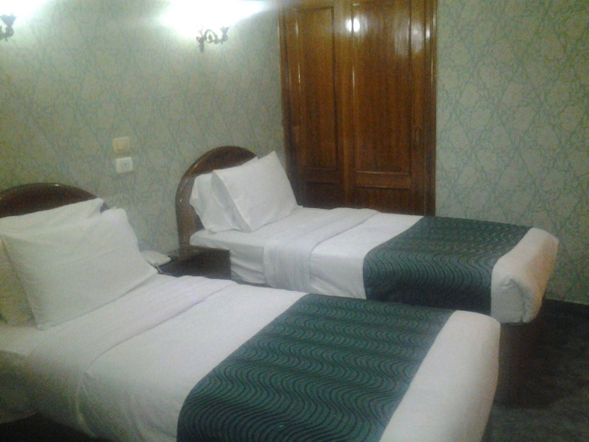 Royal Crown Alexandria Hotel