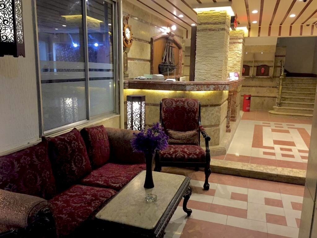 Sea Star Hotel