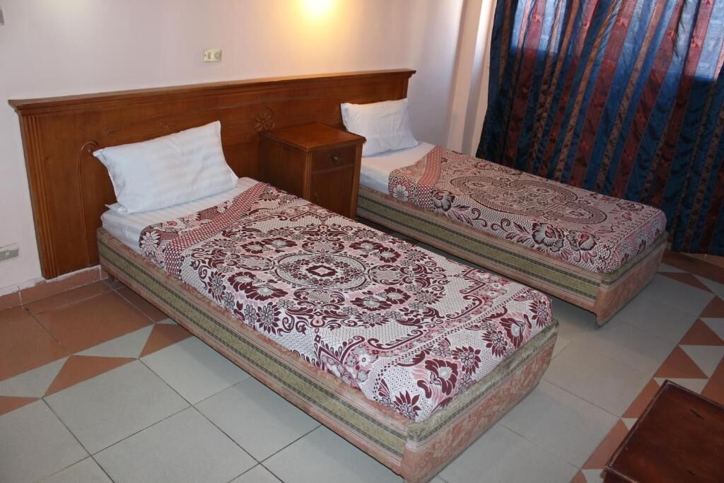 Sea Star Hotel