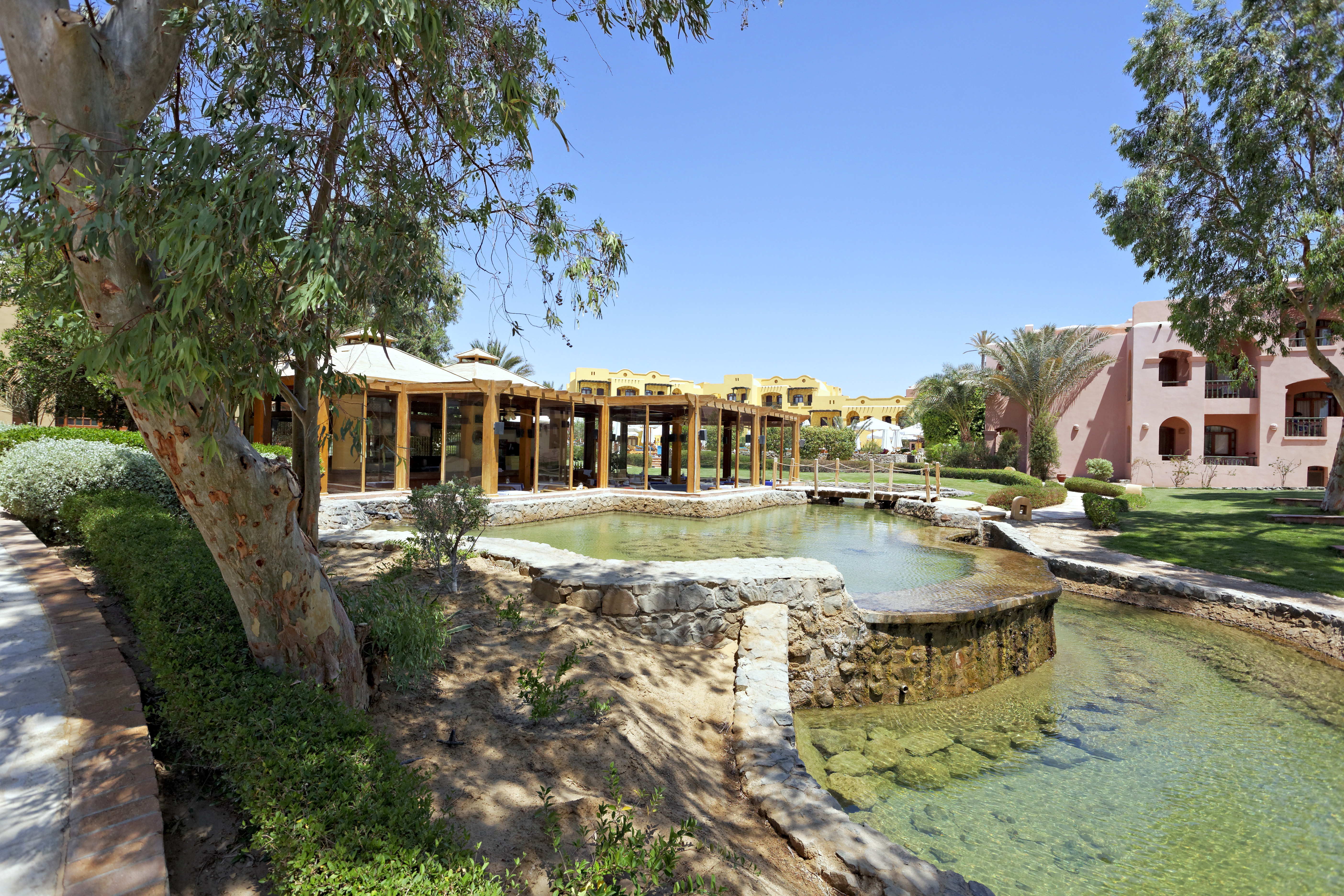 Rihana Resort, Sunset Building