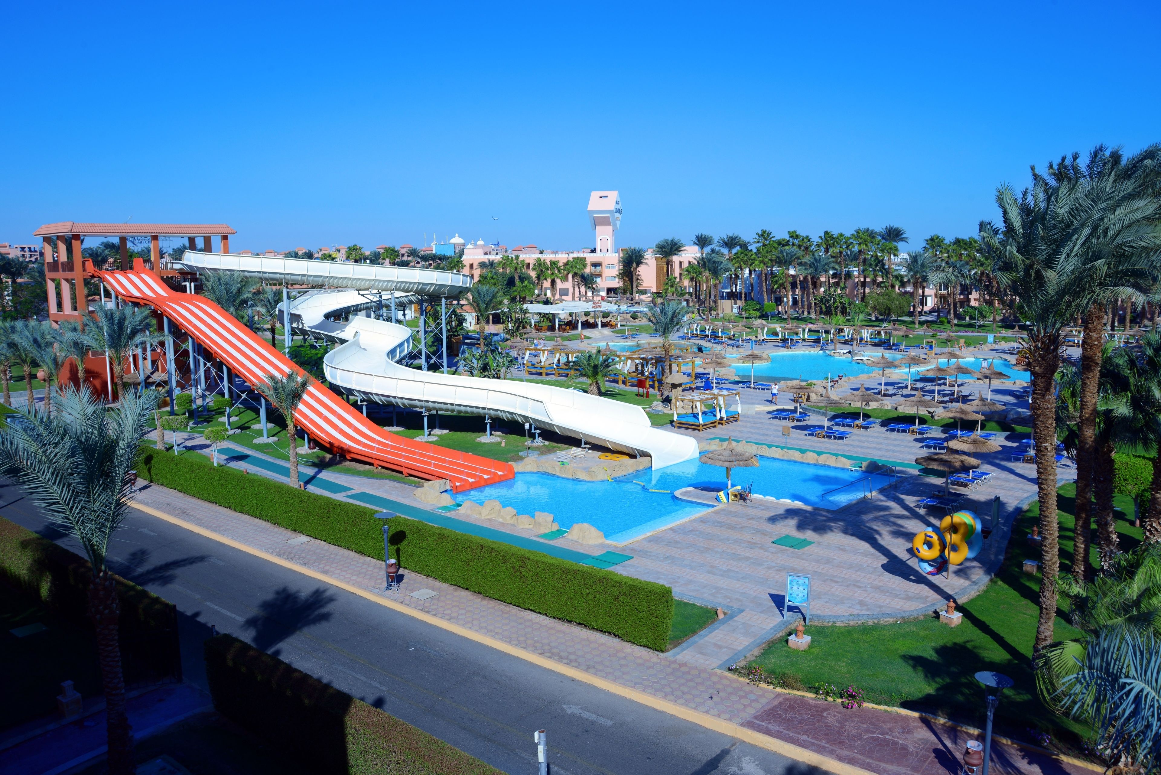 Beach Albatros Resort