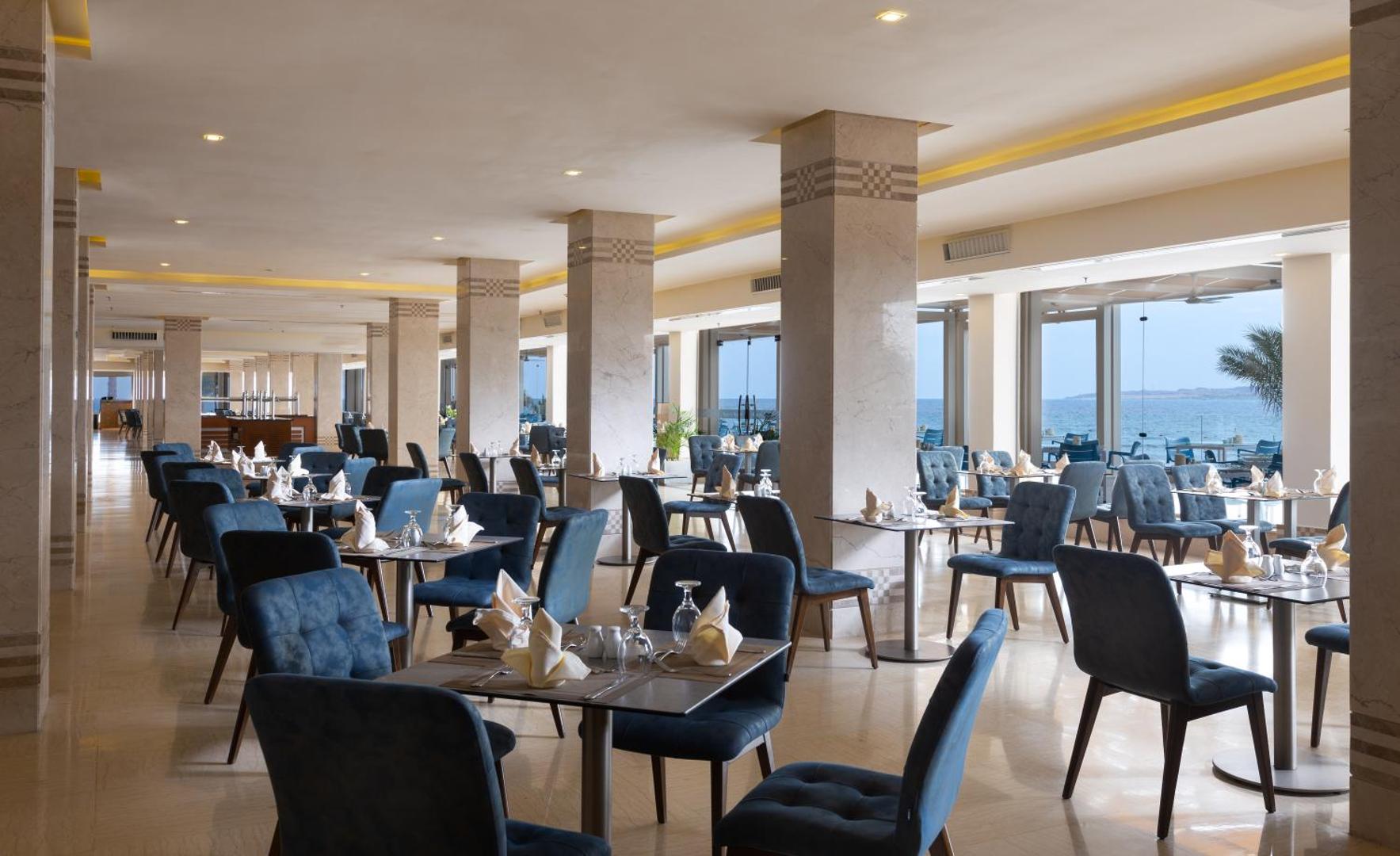 Beach Albatros Resort