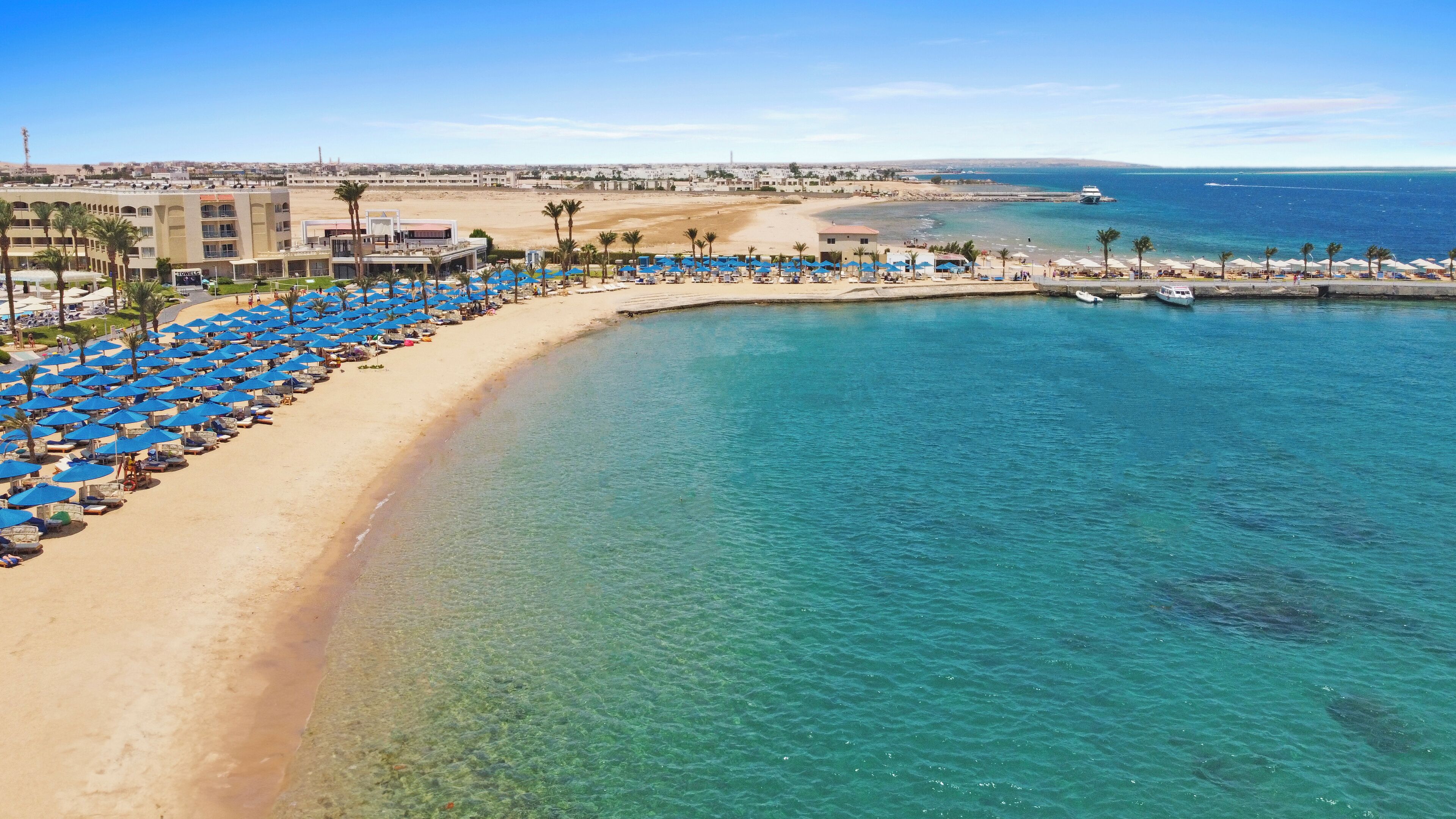 Beach Albatros Resort