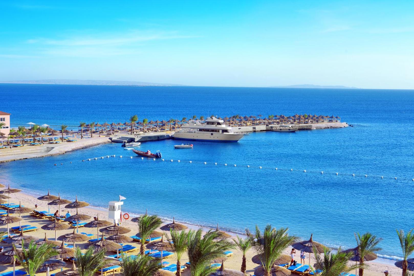 Beach Albatros Resort