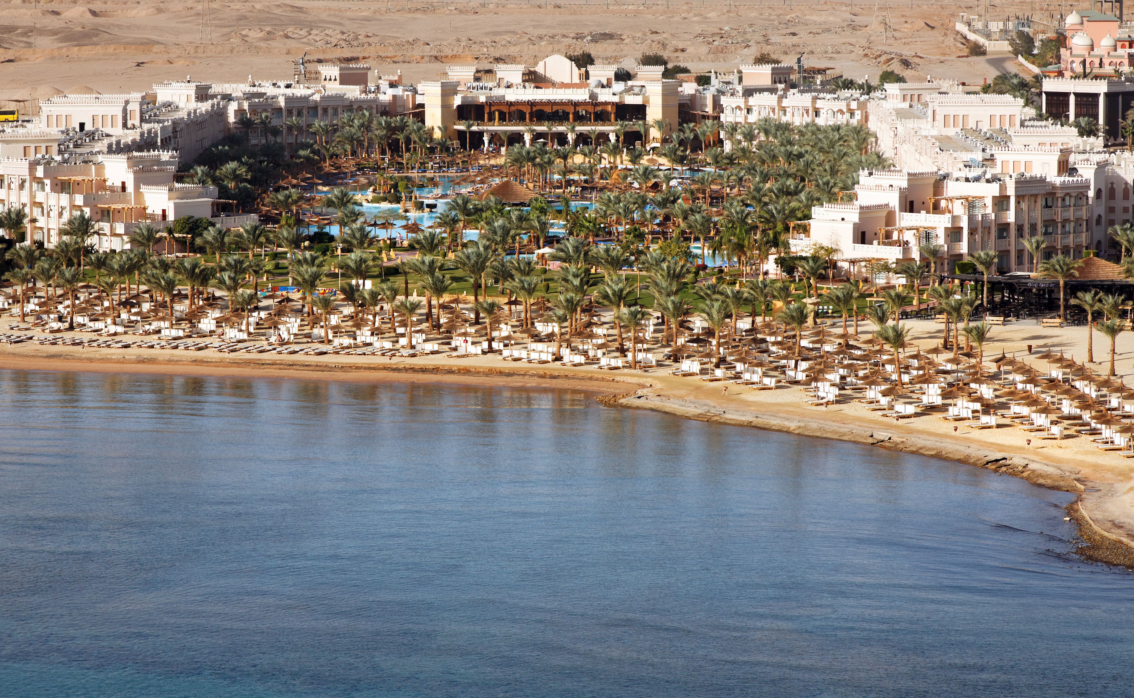 Beach Albatros Resort
