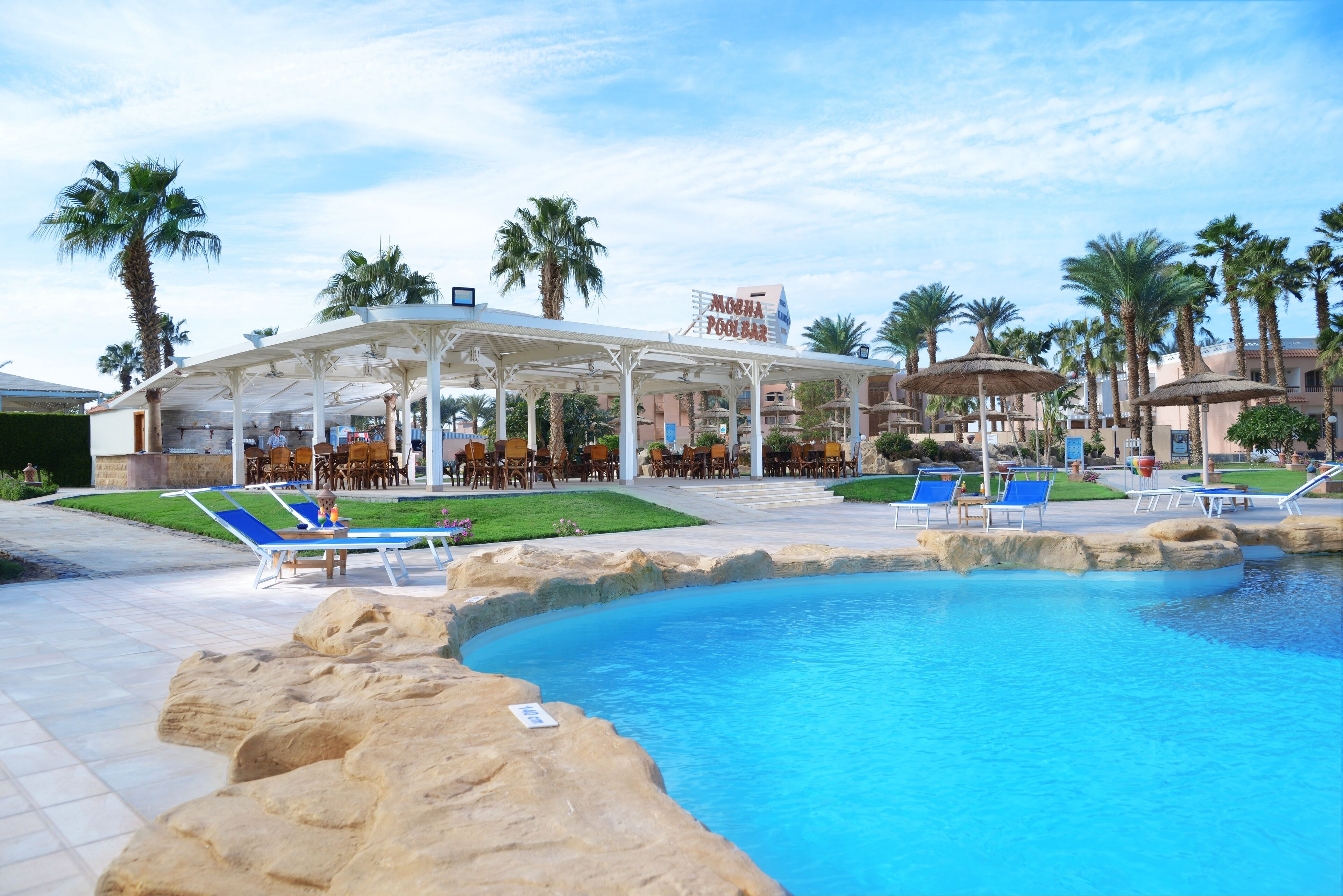 Beach Albatros Resort