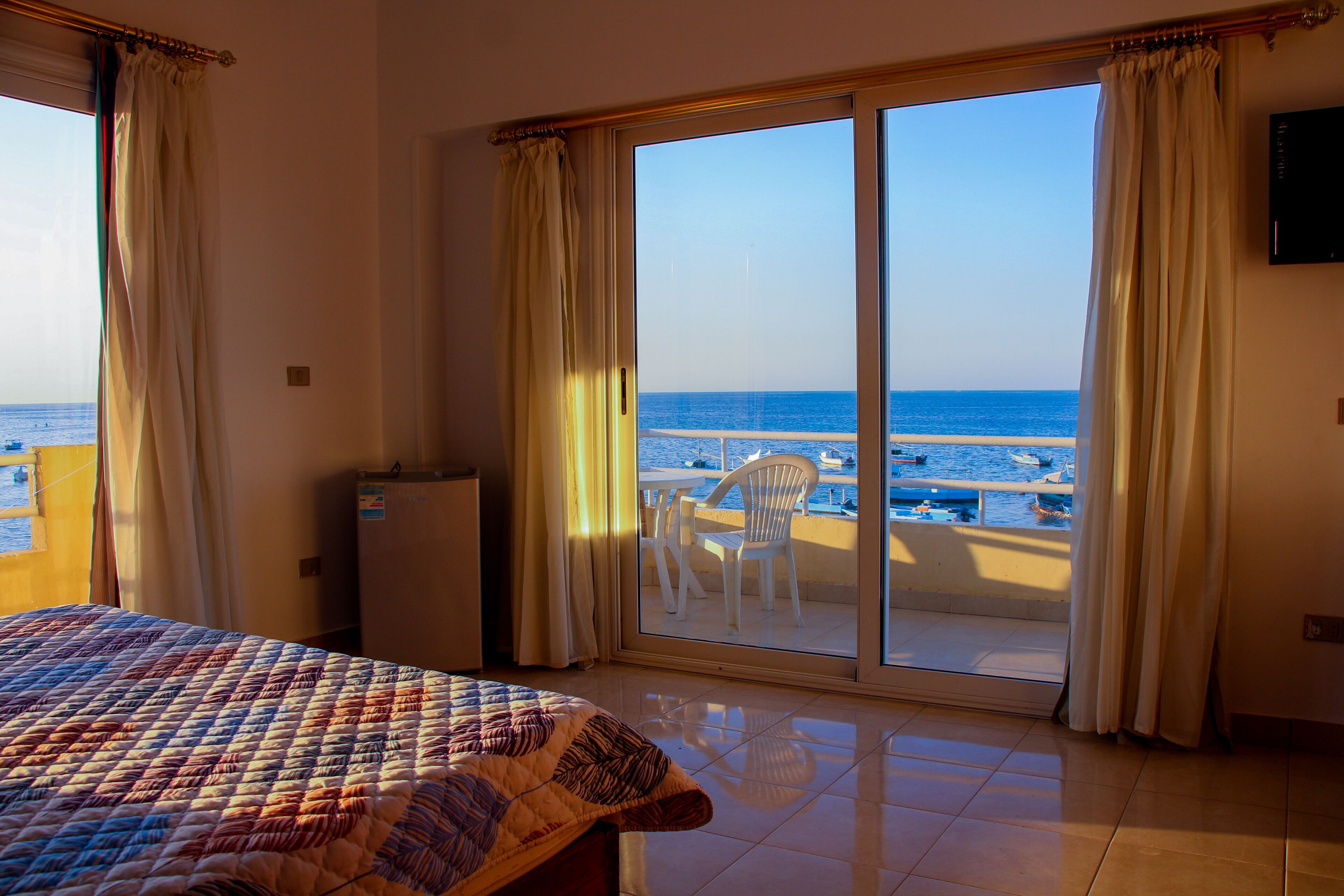 Boulevard Apartment Hotel