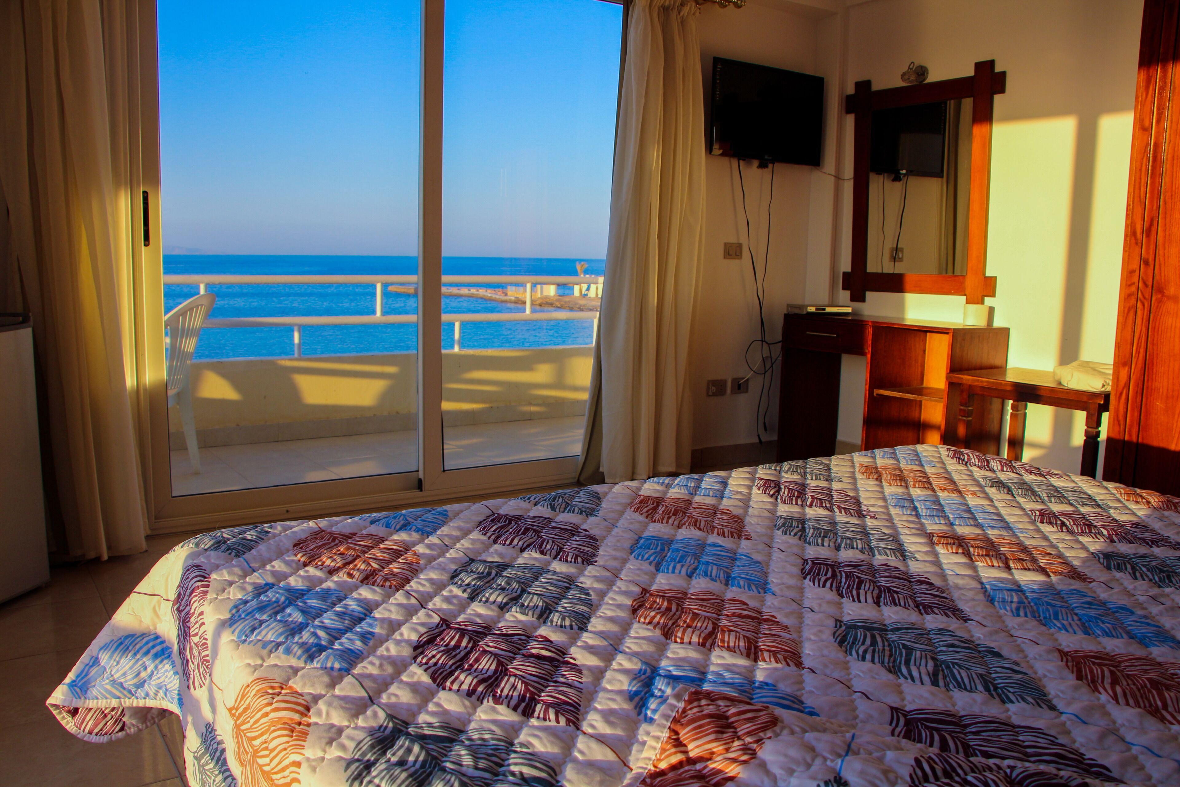 Boulevard Apartment Hotel