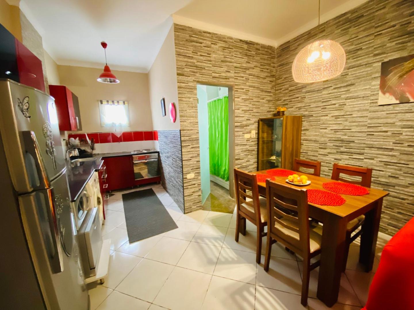 Desert Pearl Apartments