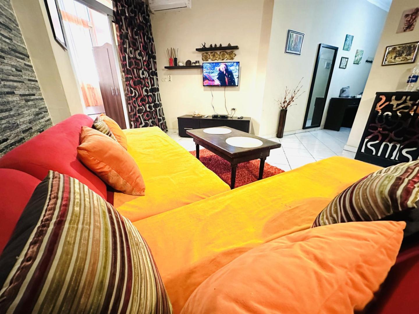 Desert Pearl Apartments