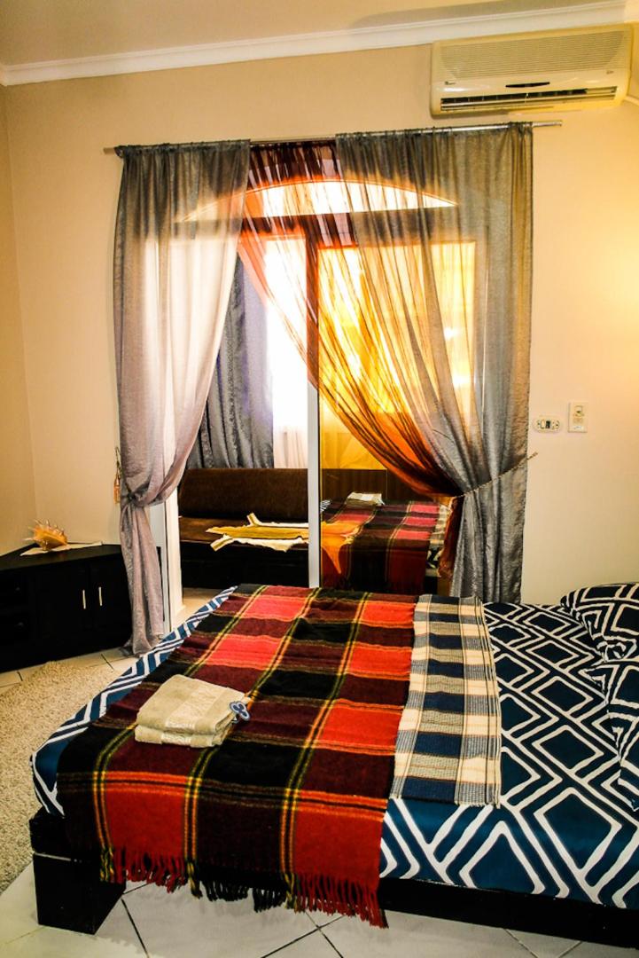 Desert Pearl Apartments