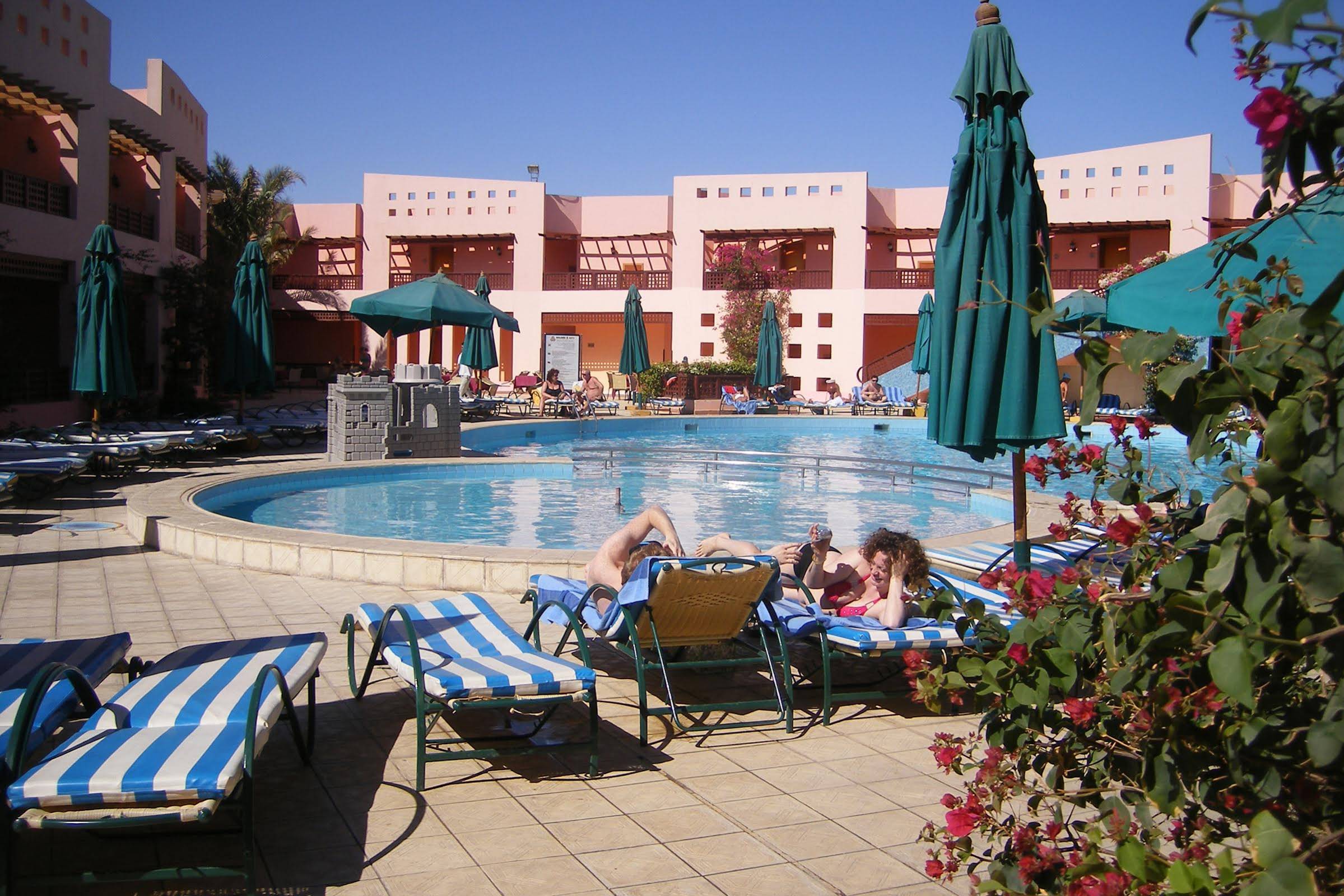 Blend Club Aqua Resort